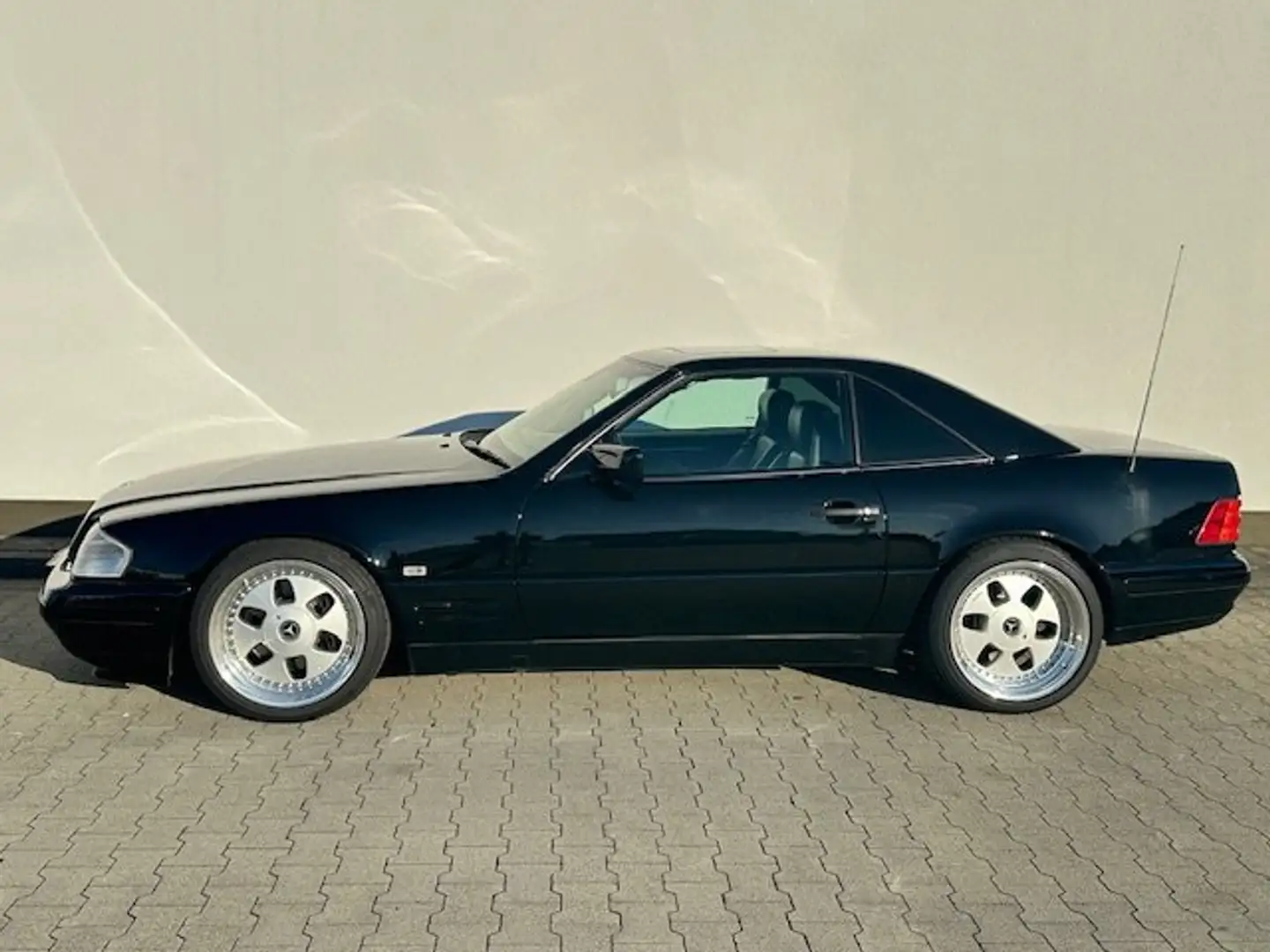 Mercedes-Benz SL 500 Noir - 1