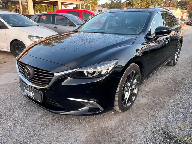 Mazda Mazda6 view 3