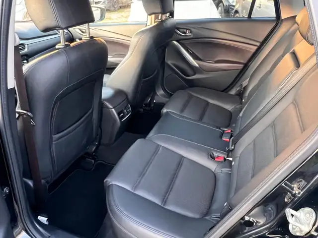 Mazda Mazda6 view 11