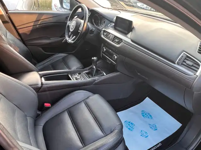 Mazda Mazda6 view 10