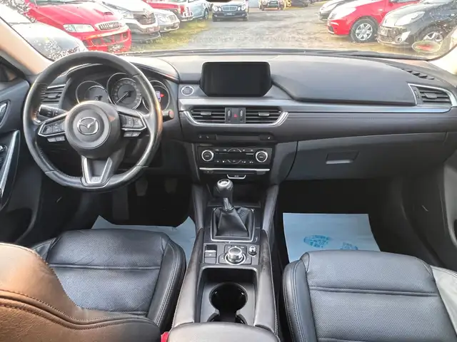 Mazda Mazda6 view 9