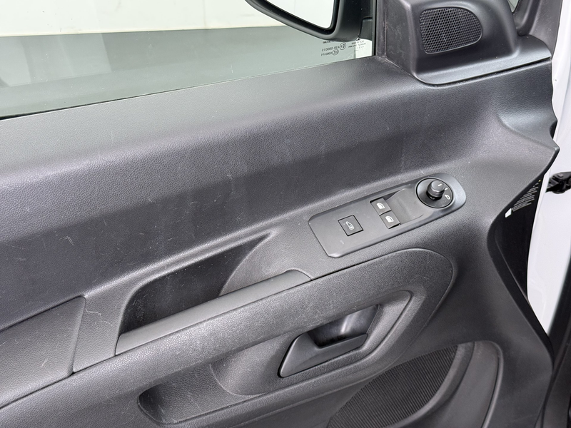 Peugeot Partner 1.2 PureTech Premium — photo 13
