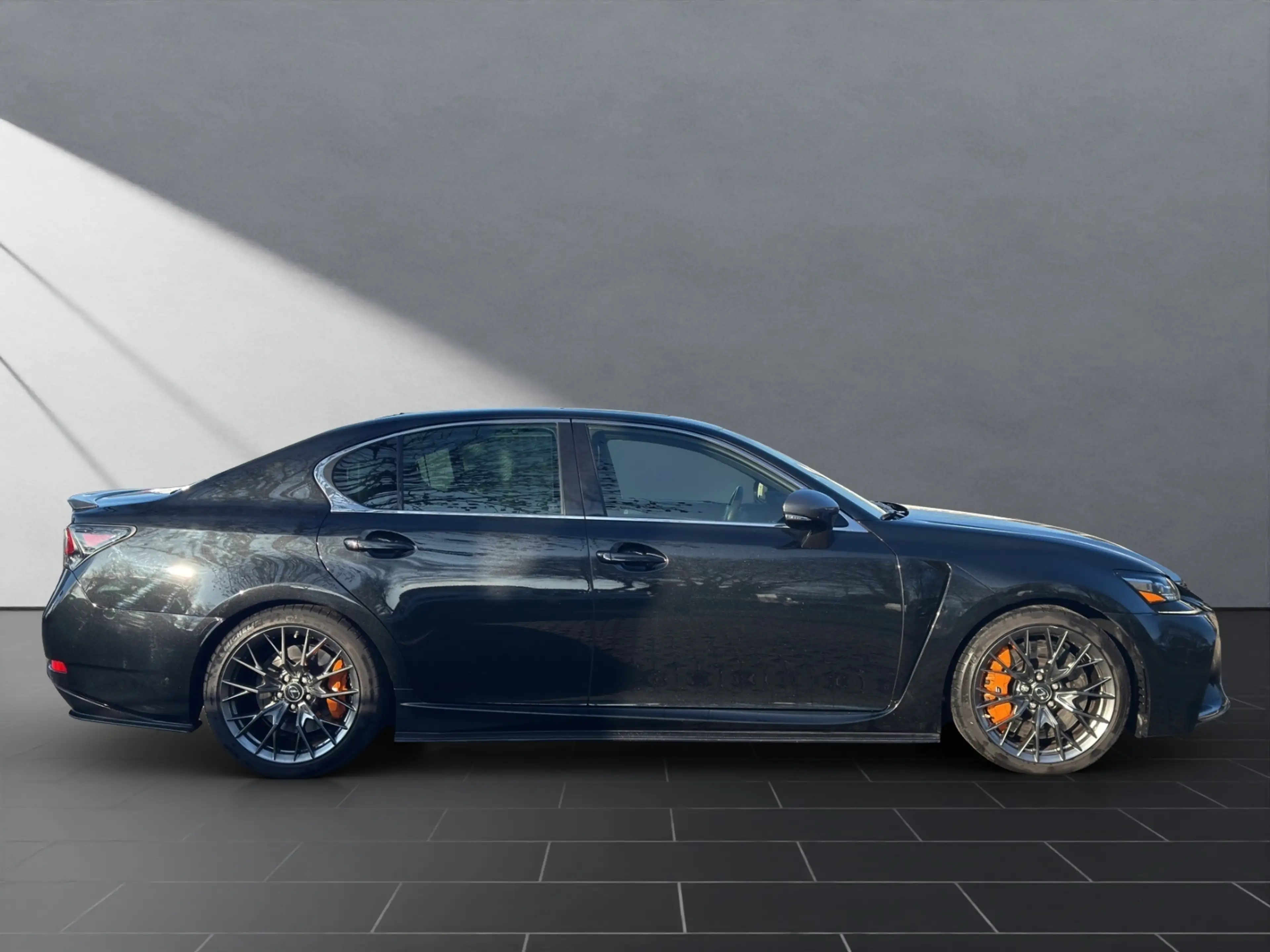 Lexus GS F 5.0 V8 SAUGER SCHIEBEDACH+LEXUS GARANTIE — photo 6