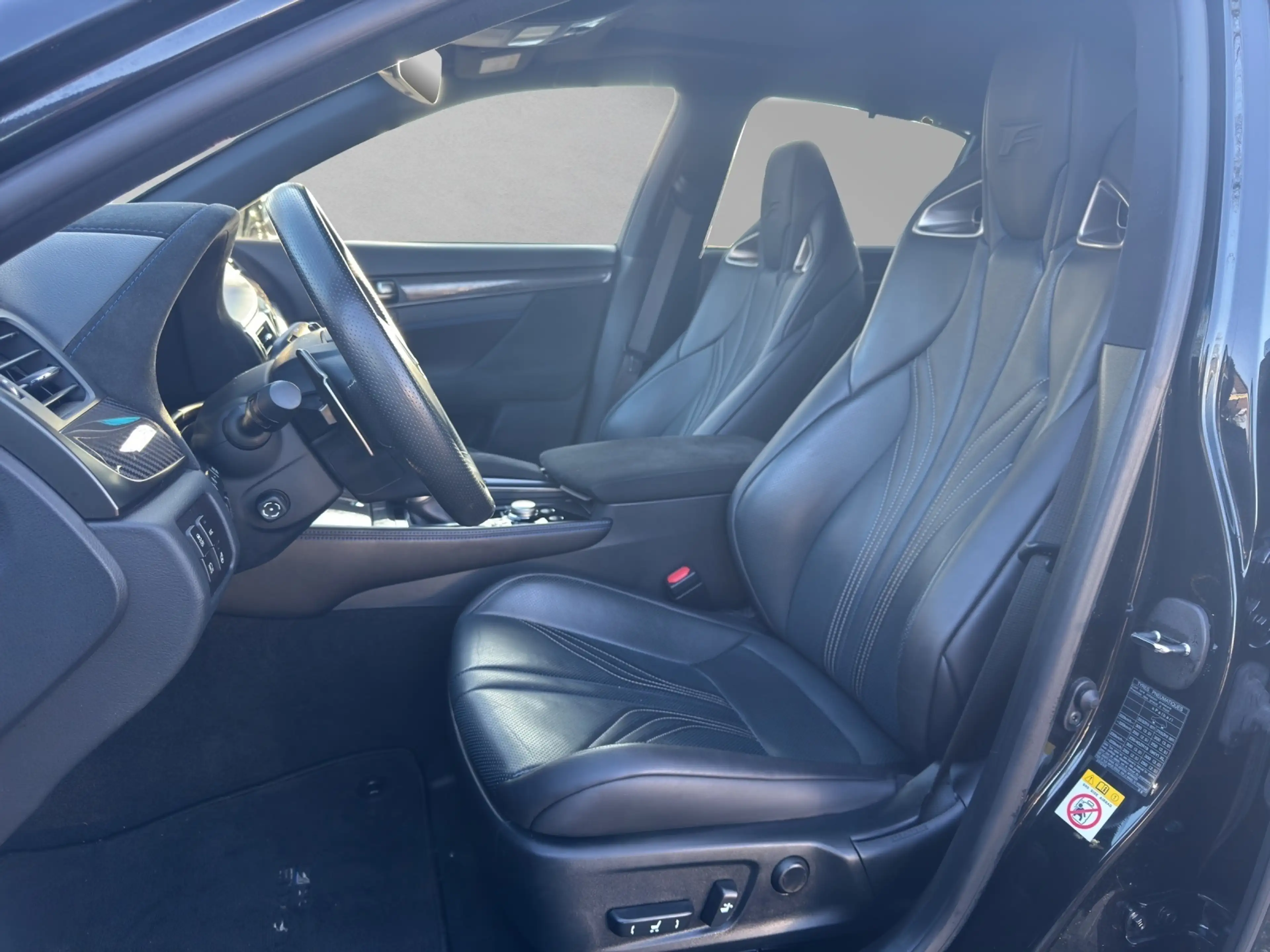 Lexus GS F 5.0 V8 SAUGER SCHIEBEDACH+LEXUS GARANTIE — photo 9