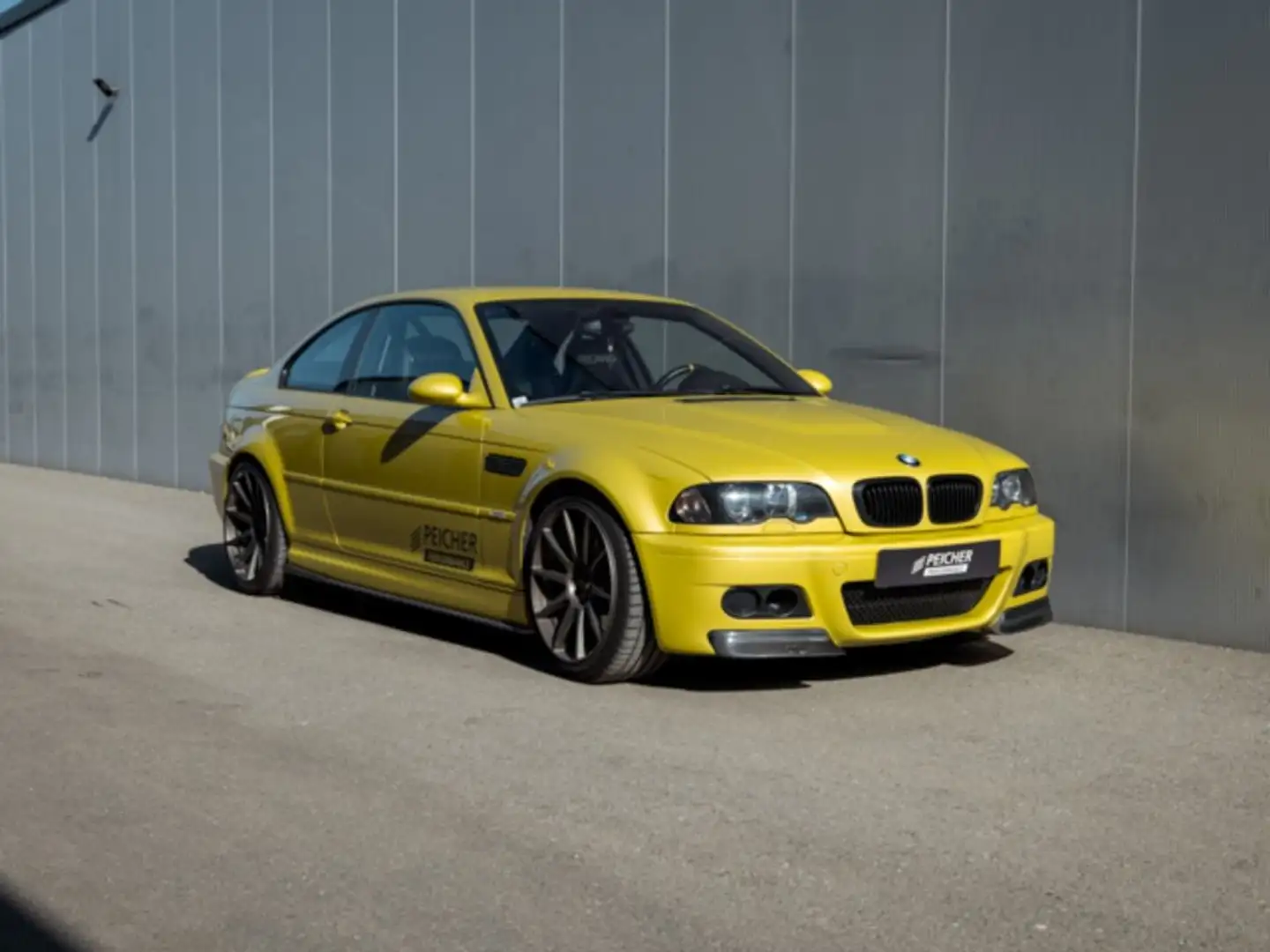 BMW M3 3er E46 Coupe | RESTOMOD Gelb - 1