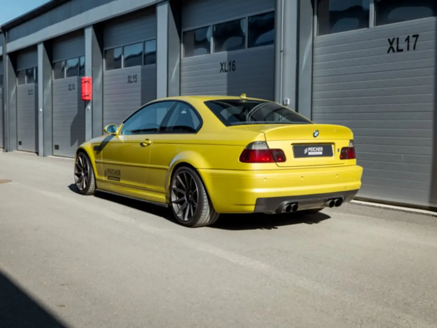 BMW M3 3er E46 Coupe | RESTOMOD Gelb - 2