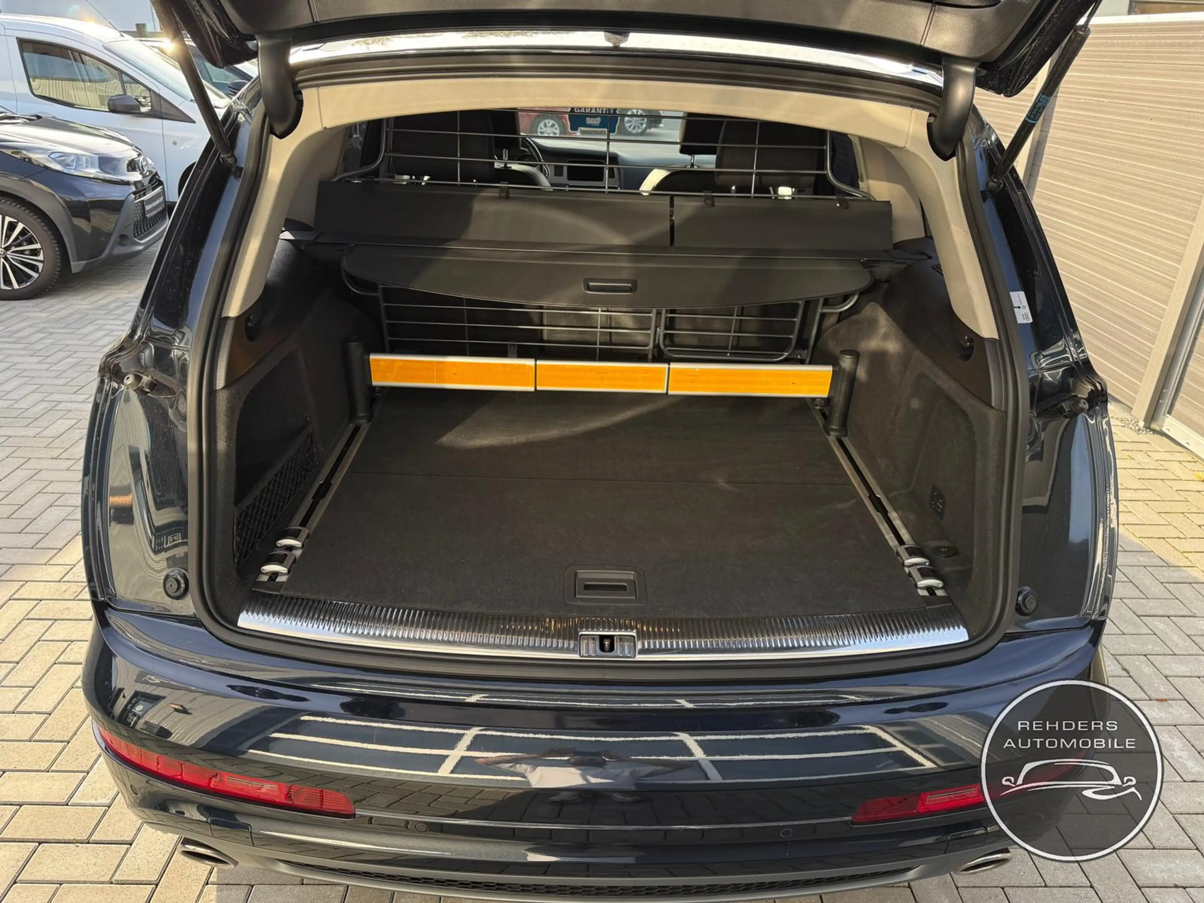 Audi Q7 4.2 TDI quattro AHK 1.Hand Stdhzg. Bose VOLL. — photo 12