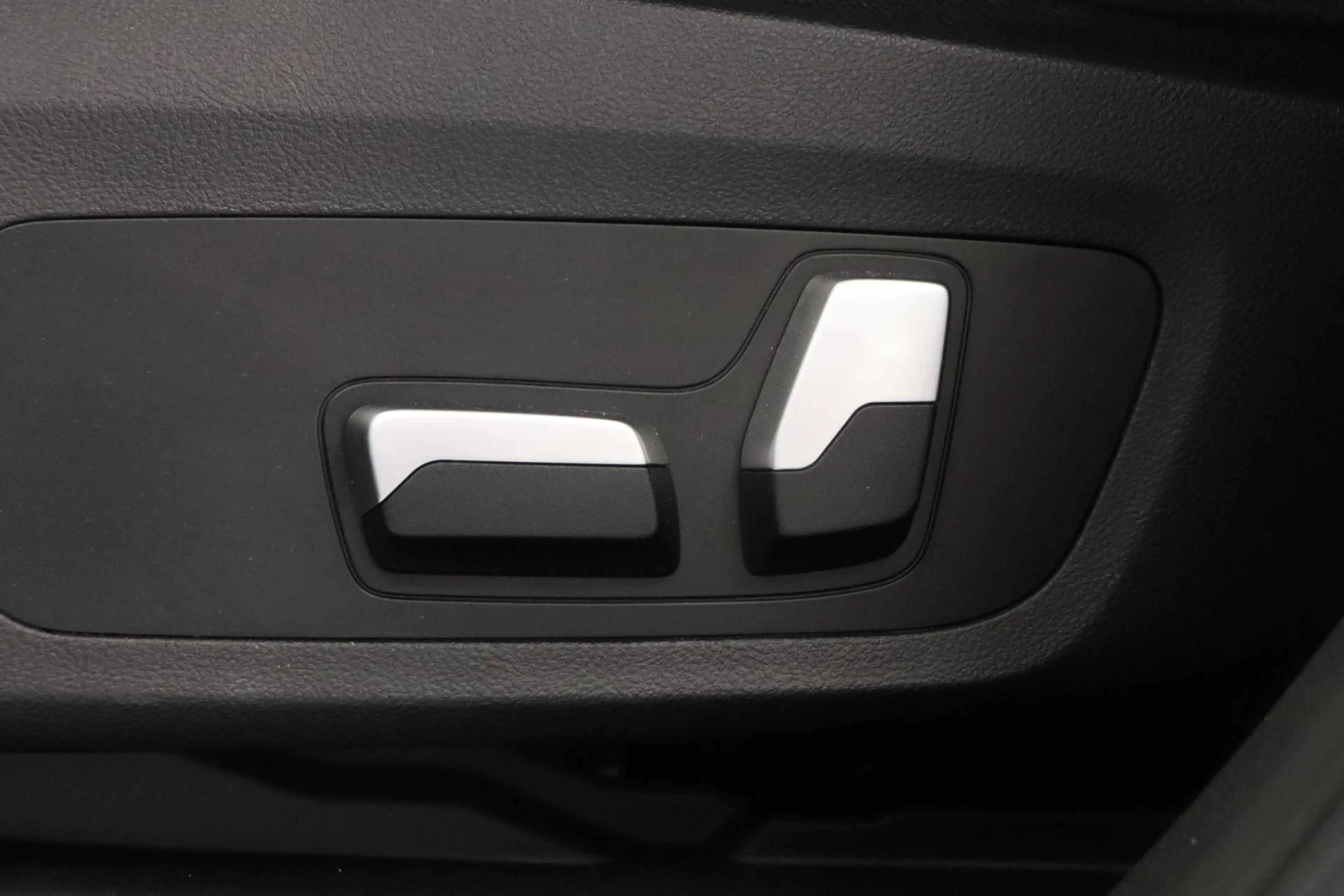 BMW iX3 Executive 80 kWh | M-Pakket | Panoramadak | SoH 98 — photo 30