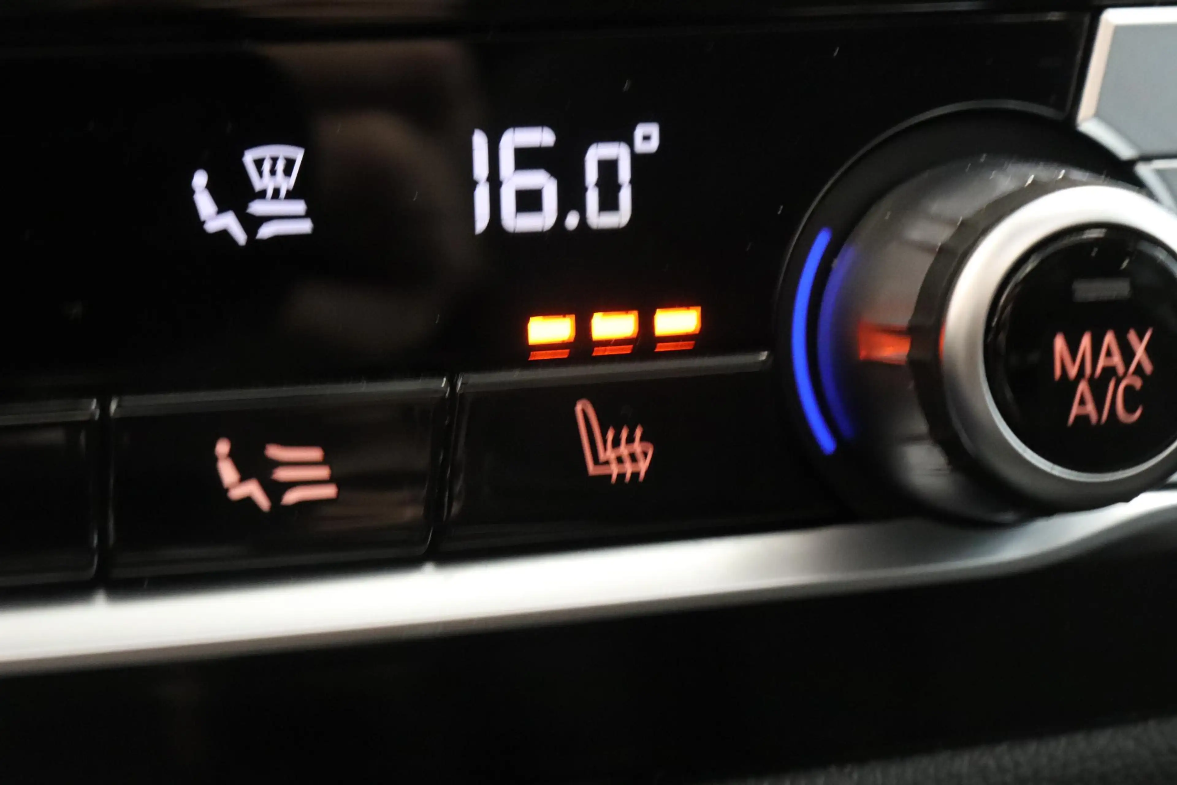 BMW iX3 Executive 80 kWh | M-Pakket | Panoramadak | SoH 98 — photo 32
