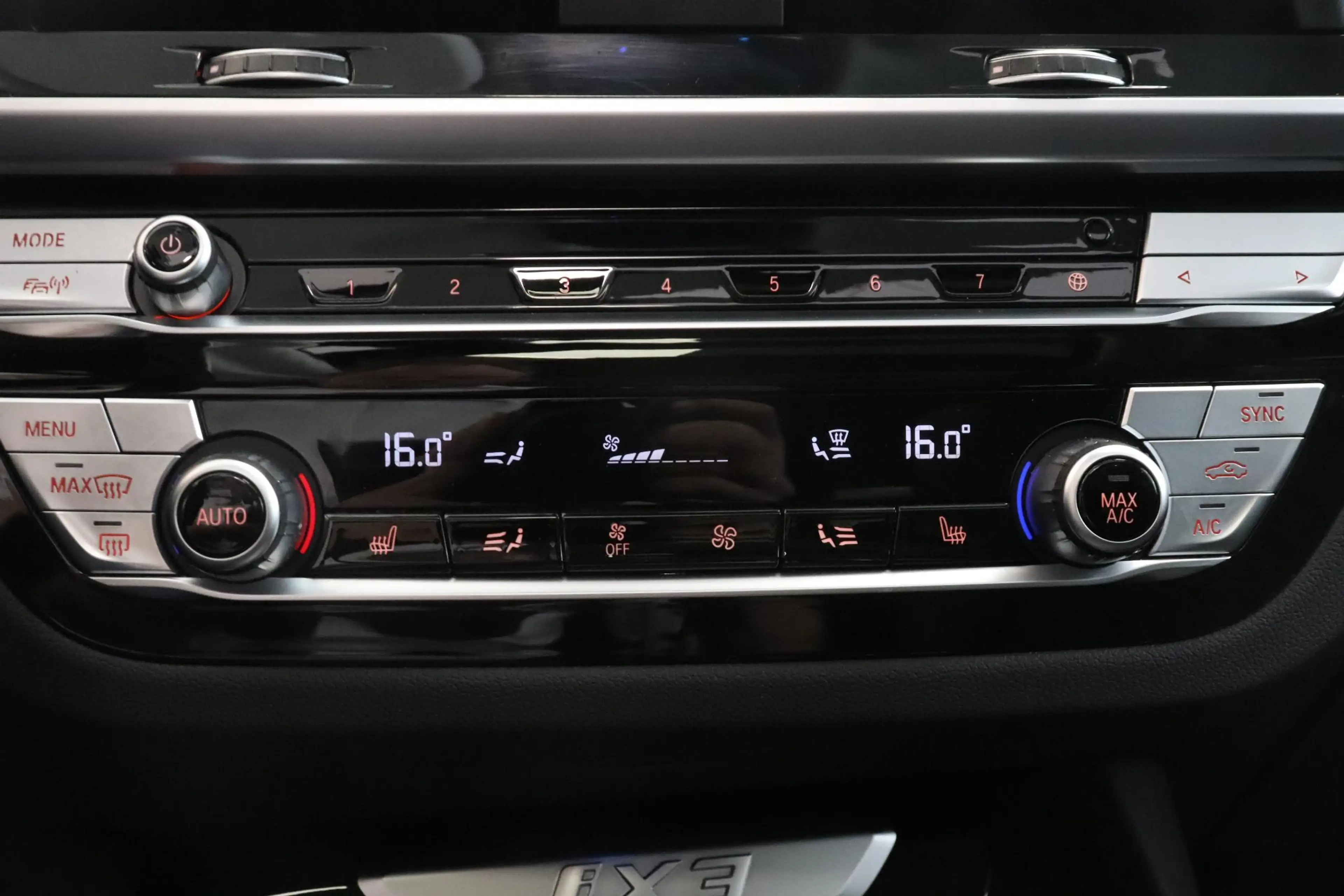 BMW iX3 Executive 80 kWh | M-Pakket | Panoramadak | SoH 98 — photo 14
