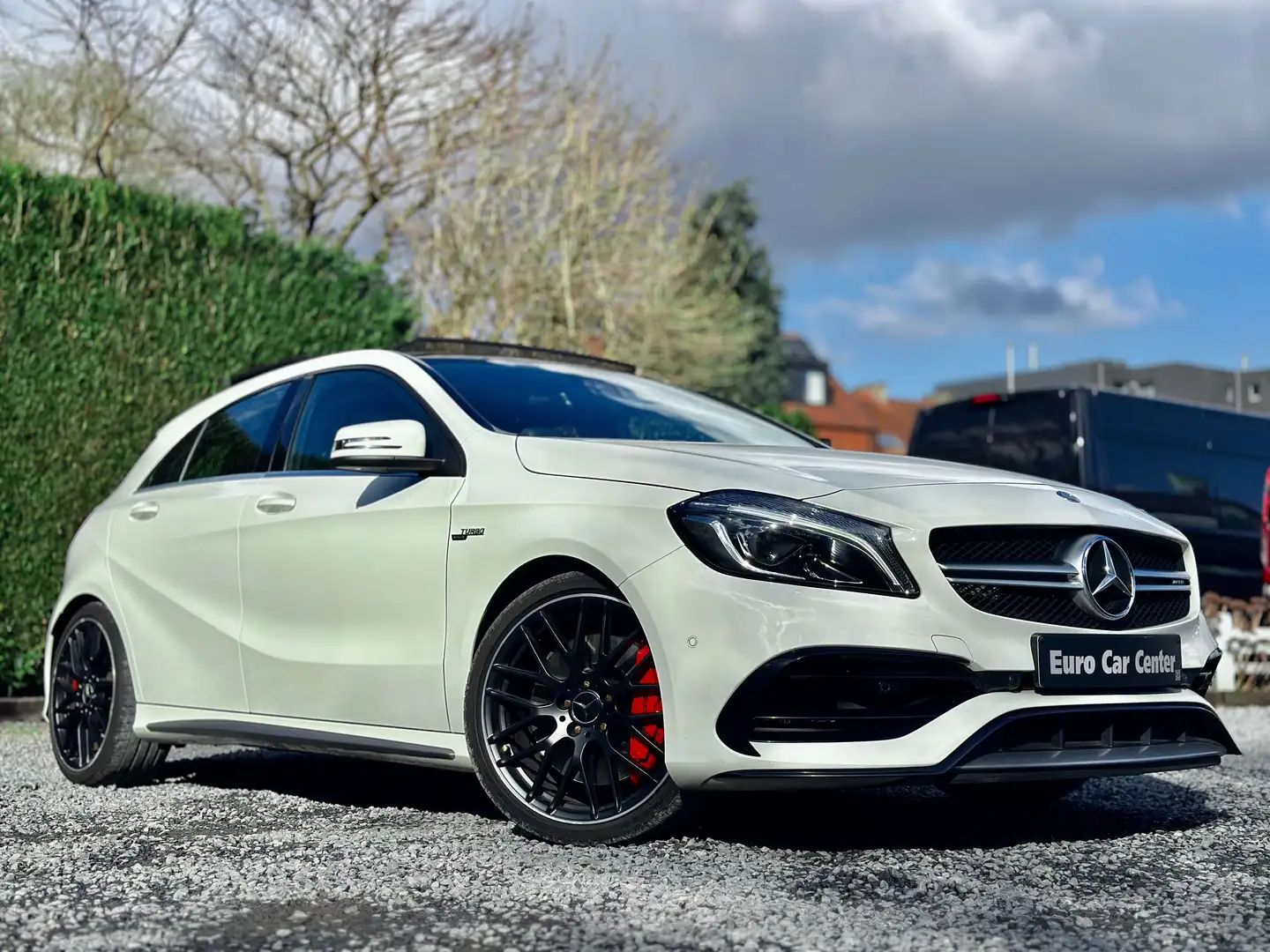 Mercedes-Benz A 45 AMG 4-Matic / 1ST OWNER / MERCEDES MAINTENANCE / BTW Wit - 1