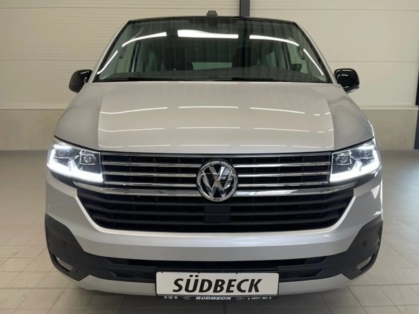 Volkswagen T6.1 Multivan Edition FWD LED+NAVI+AHK+STD-HZG srebrna - 2