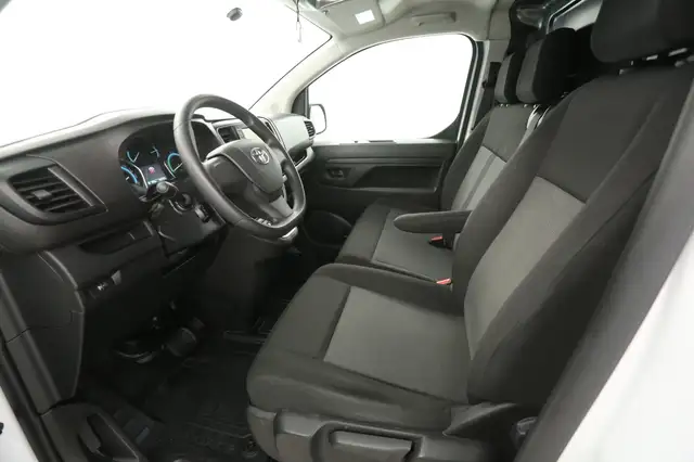 Peugeot E-Expert view 21