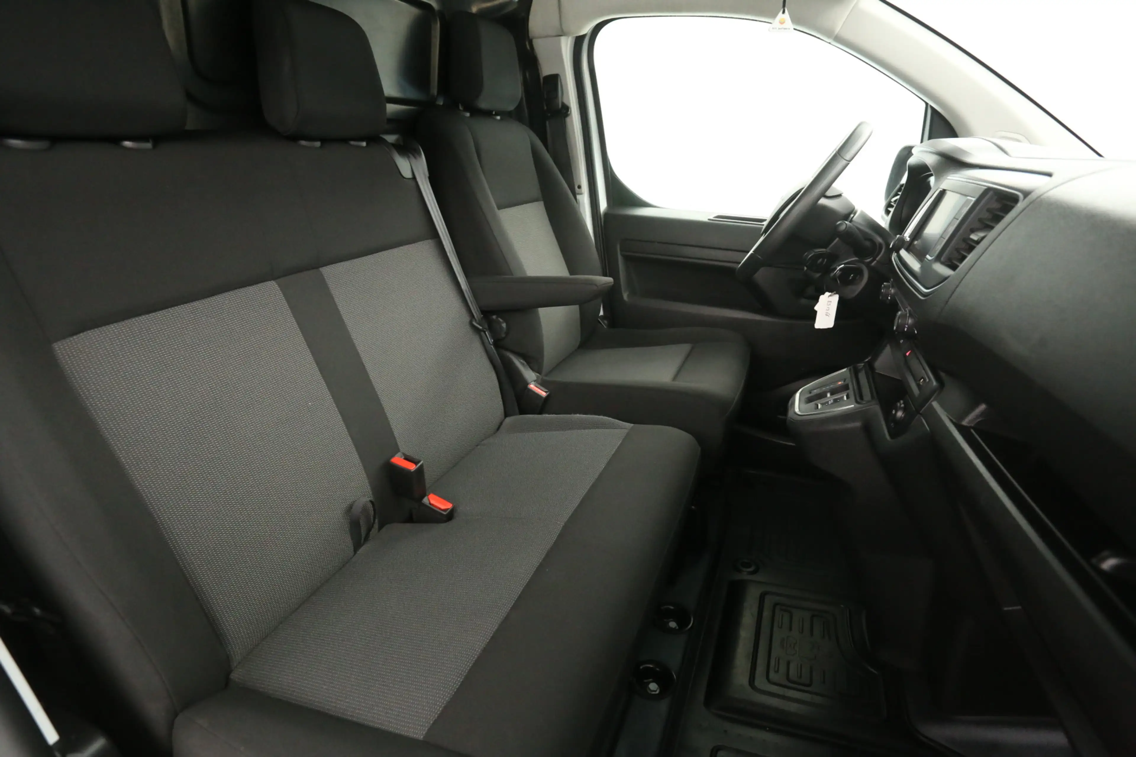Peugeot e-Expert Toyota ProAce Electric Worker 75 kWh L2H1 | Snella — photo 12