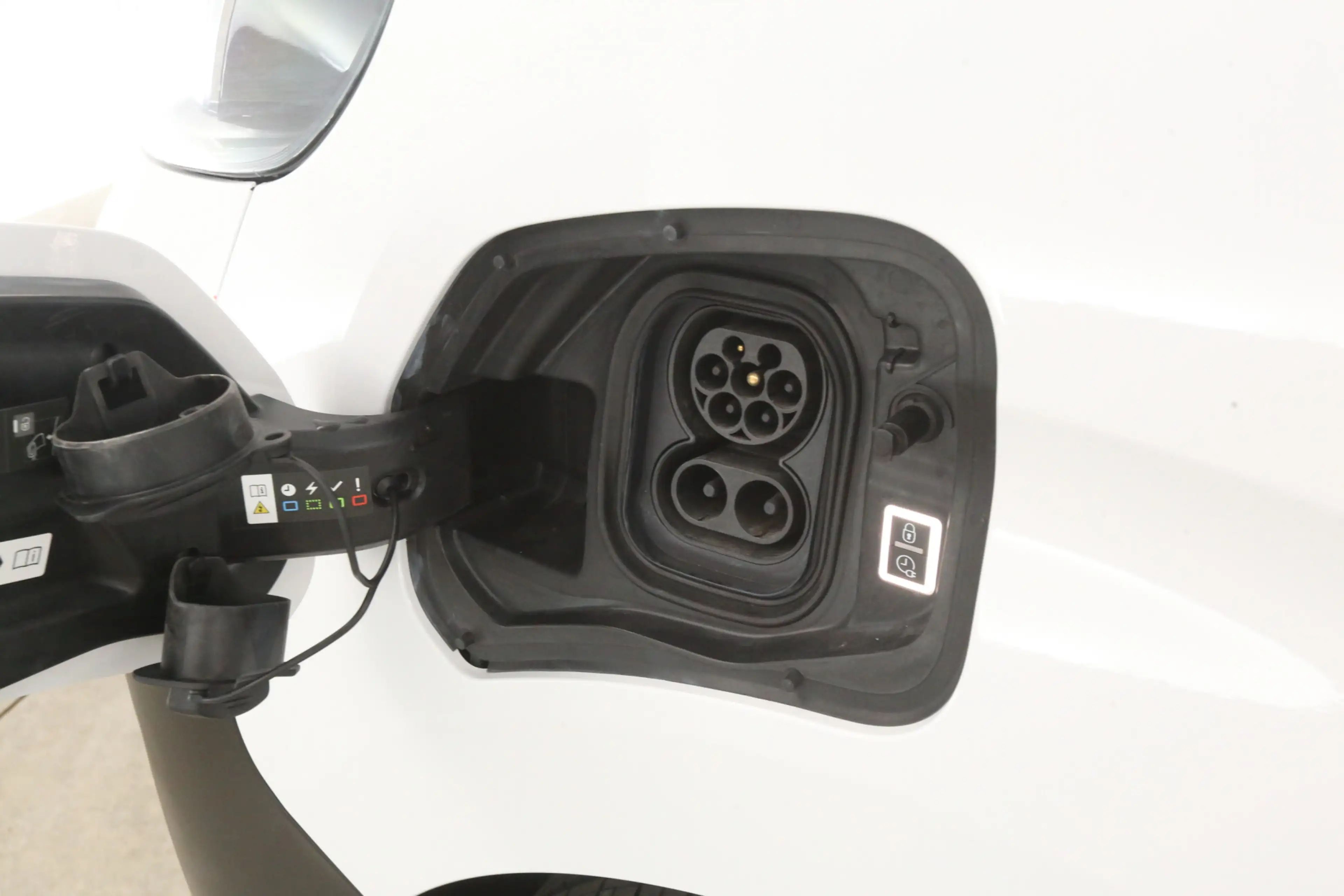 Peugeot e-Expert Toyota ProAce Electric Worker 75 kWh L2H1 | Snella — photo 7
