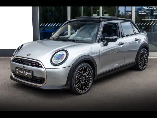 Mini Cooper Cooper view 8