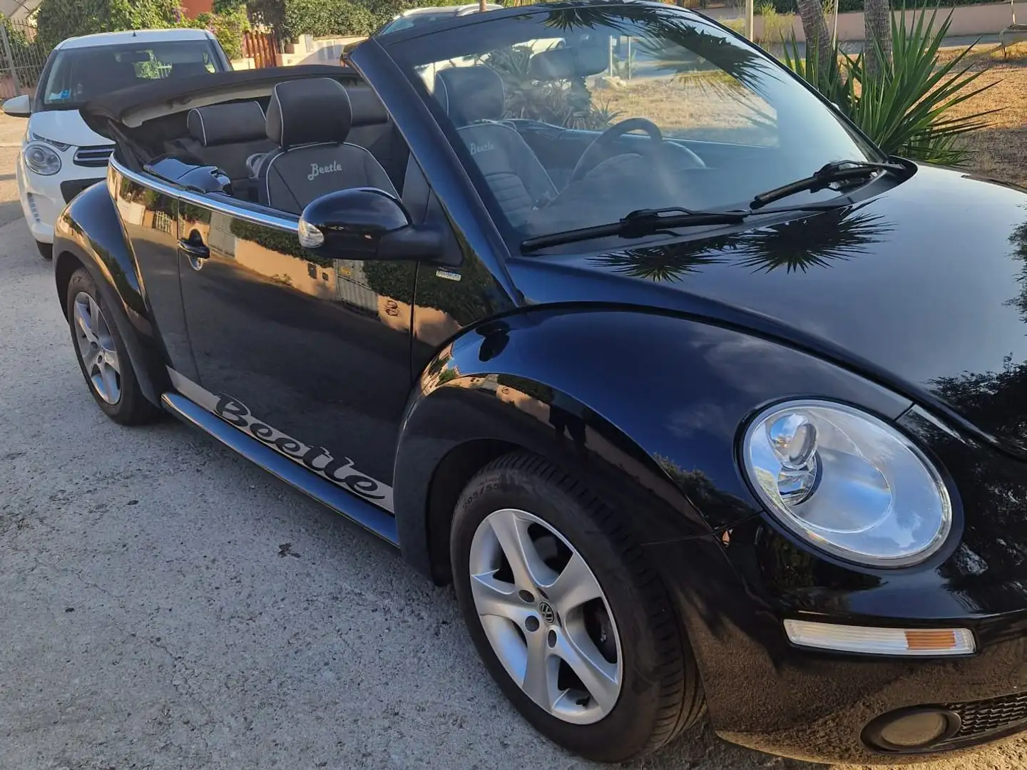 Volkswagen New Beetle New Beetle Cabrio Cabrio 1.9 tdi 105cv Nero - 2