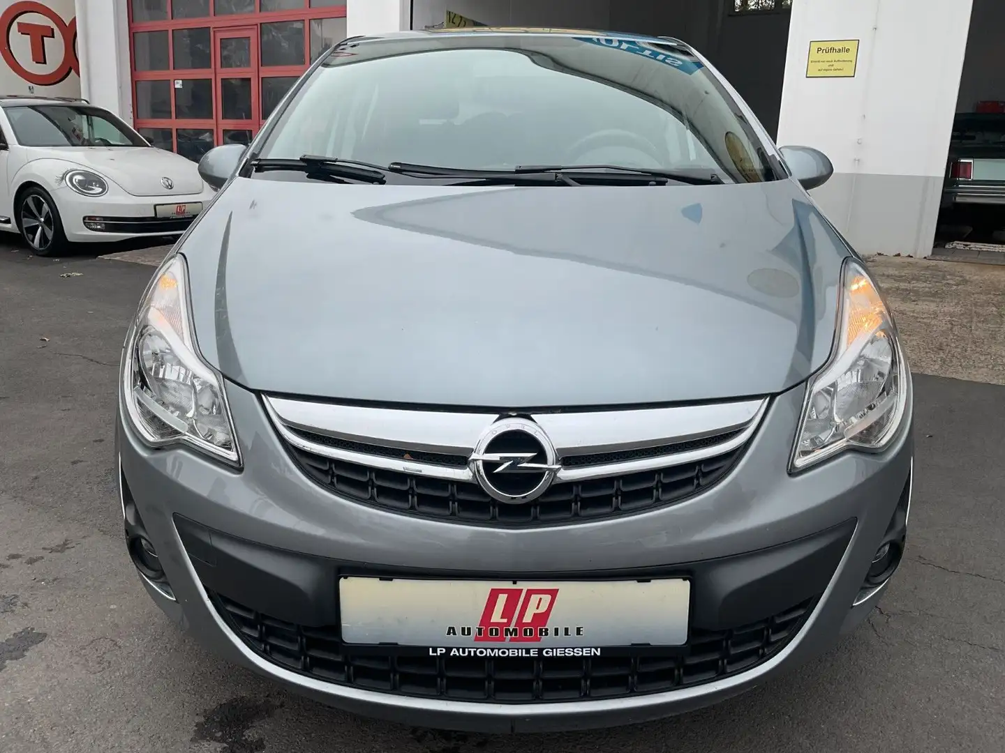 Opel Corsa D 1.4  Klima SHZ Lenkradheiz. Tempomat Zilver - 2