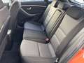 Hyundai i30 YES! /1.HAND/KLIMA/PDC/EURO6 Оранжевый - thumbnail 9