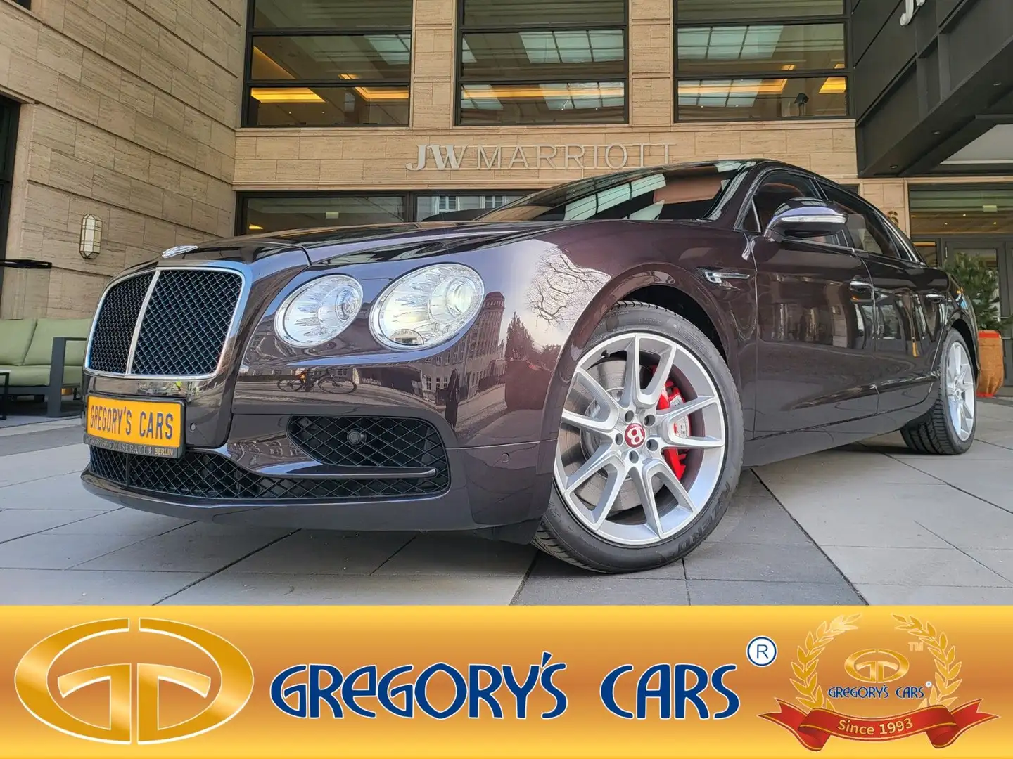 Bentley Flying Spur V8S=528PS+NEW+VOLL+MASSAGE+RARE smeđa - 1