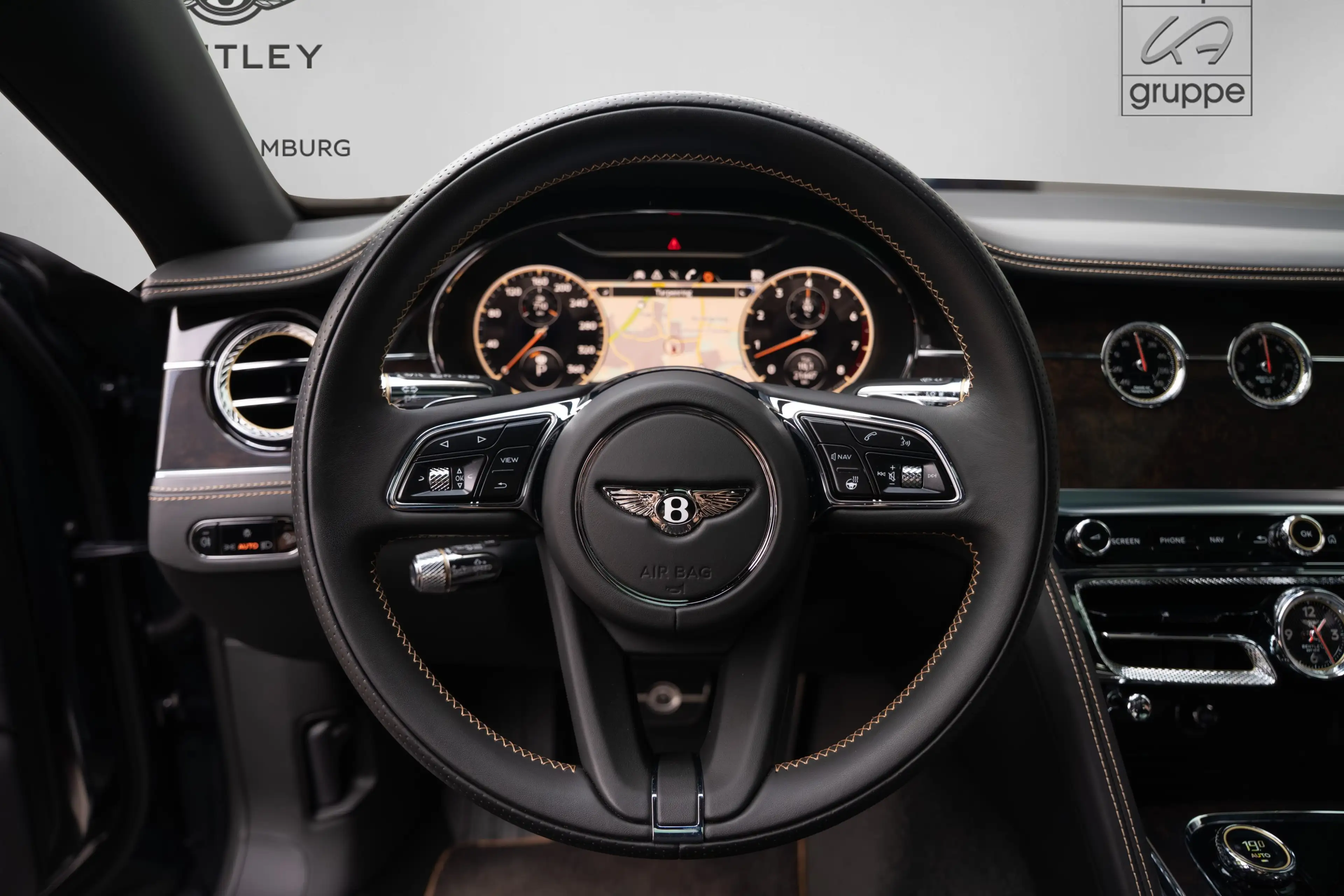 Bentley Flying Spur W12 Mulliner Driving Spec — photo 12