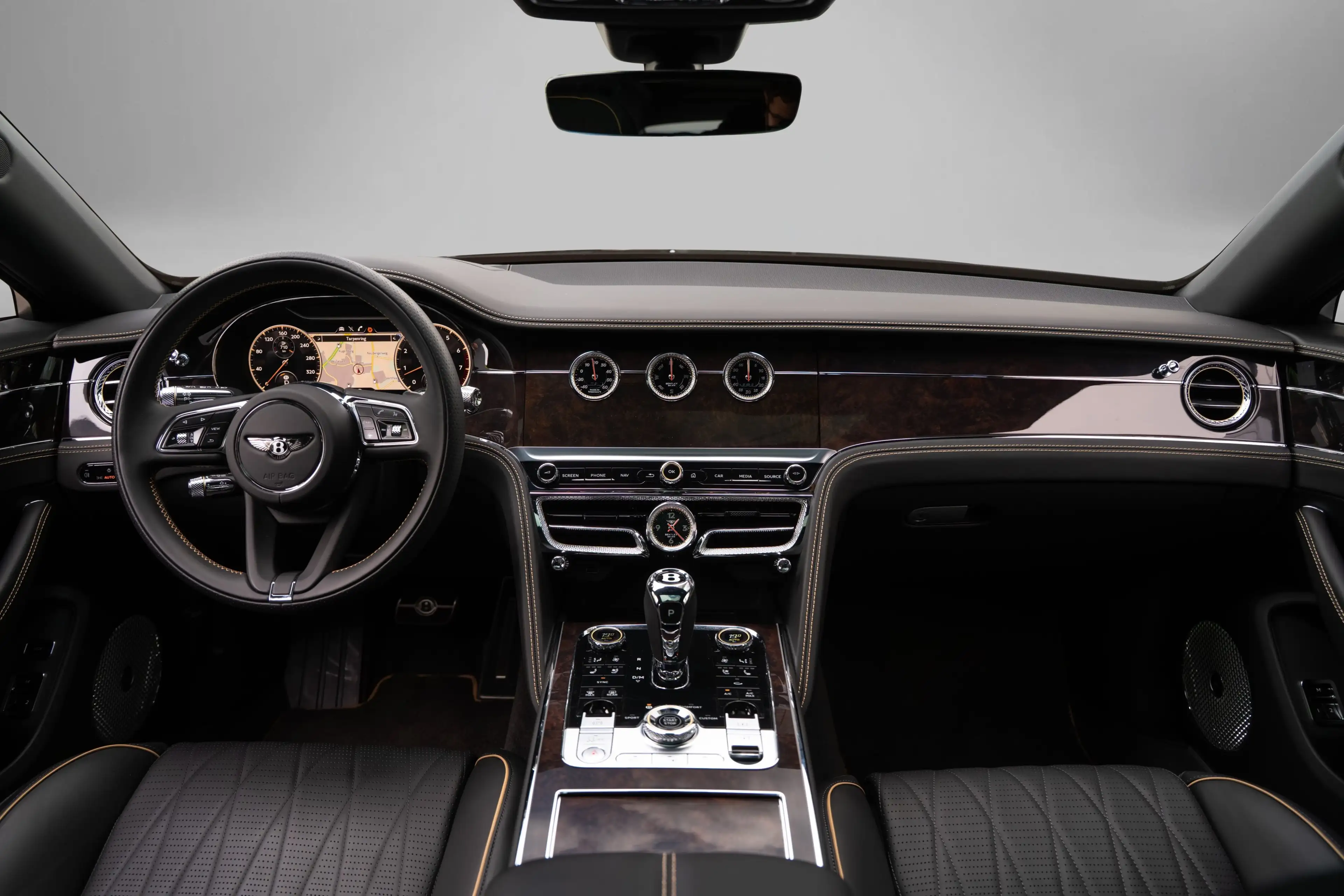 Bentley Flying Spur W12 Mulliner Driving Spec — photo 11