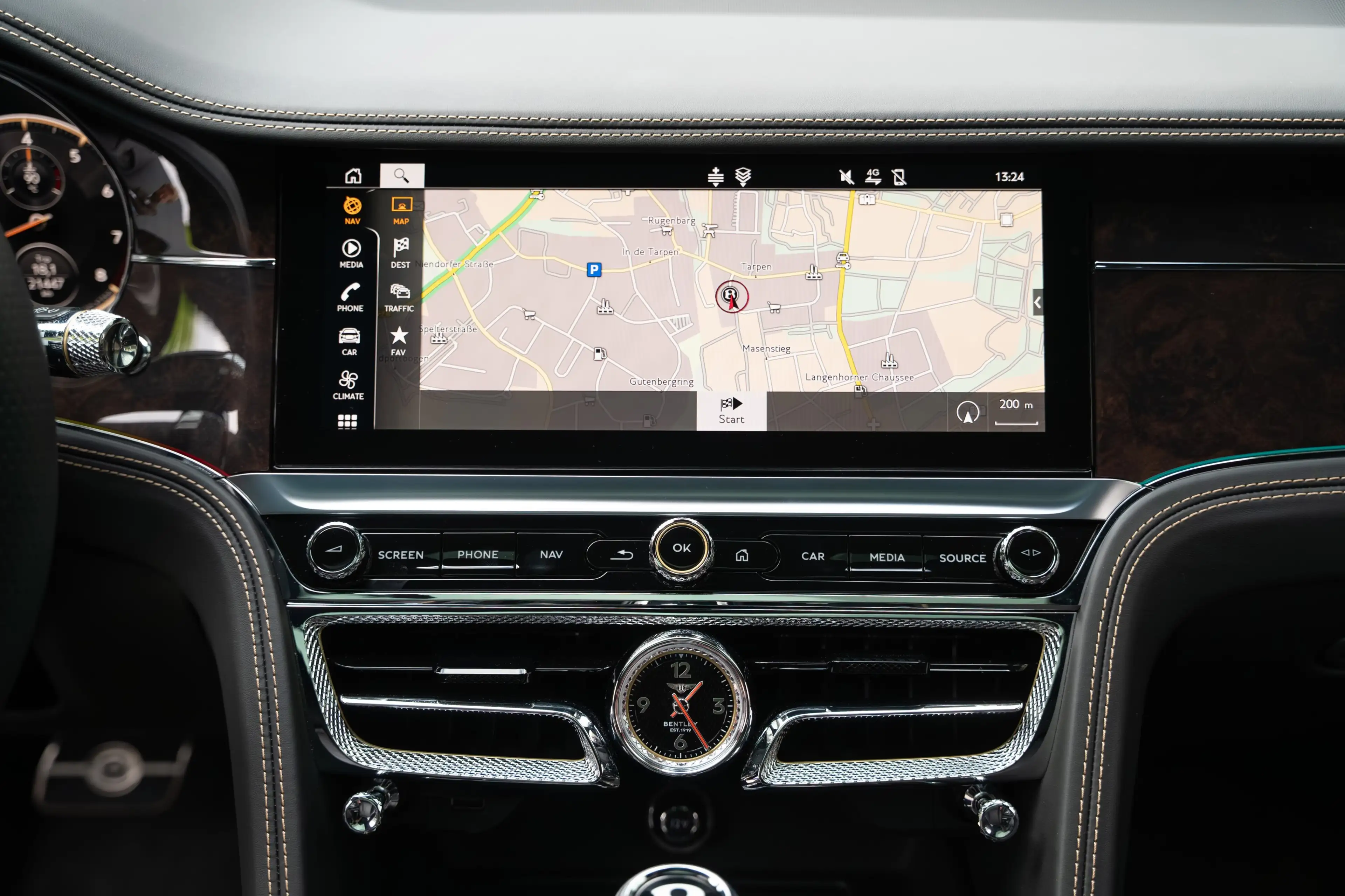 Bentley Flying Spur W12 Mulliner Driving Spec — photo 13