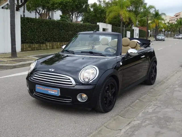 MINI Cooper Cabrio