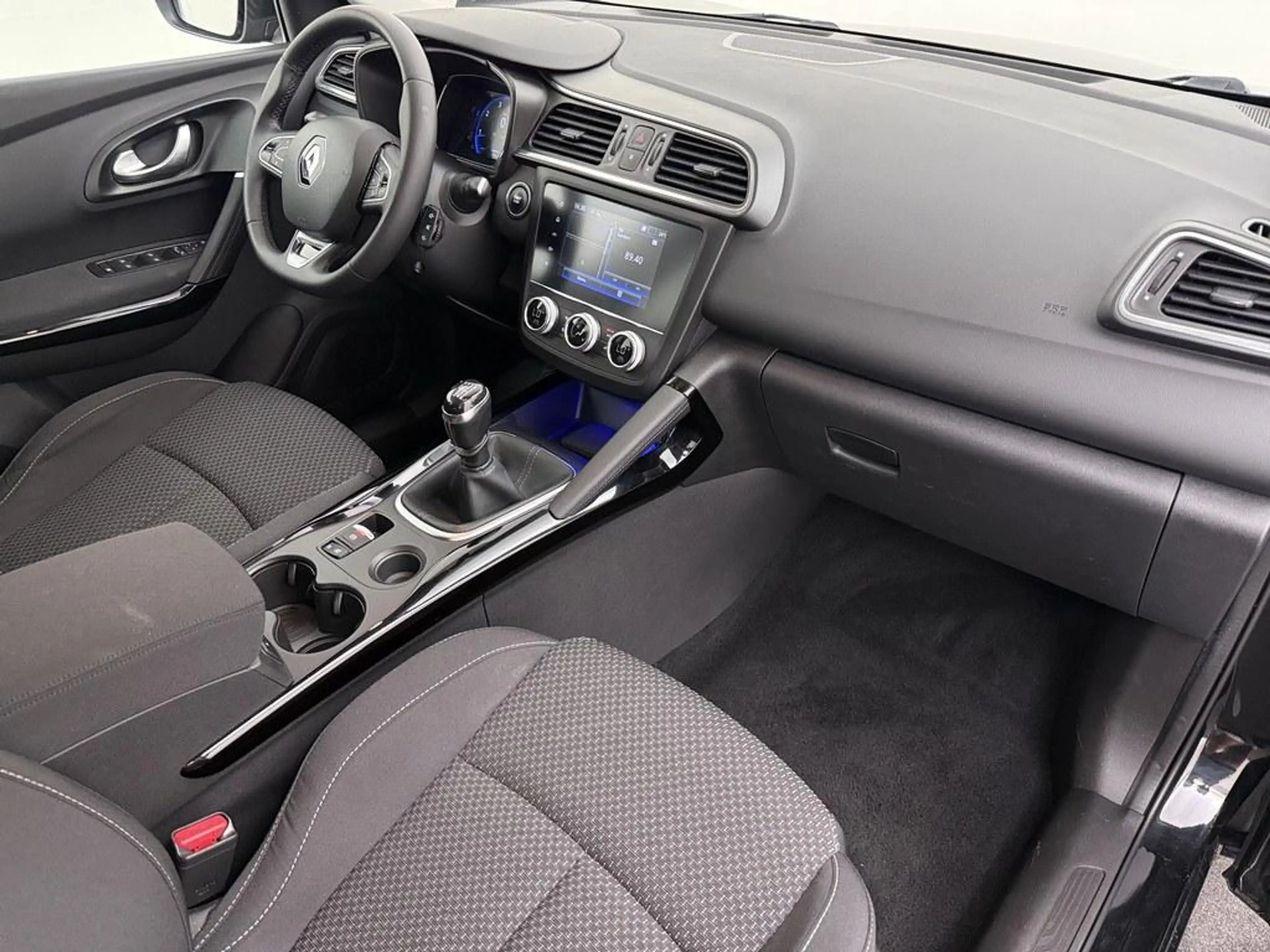Renault Kadjar 1.3 TCe 140pk Intens Trekhaak/Ecc/Nav/Stoelverw — photo 21