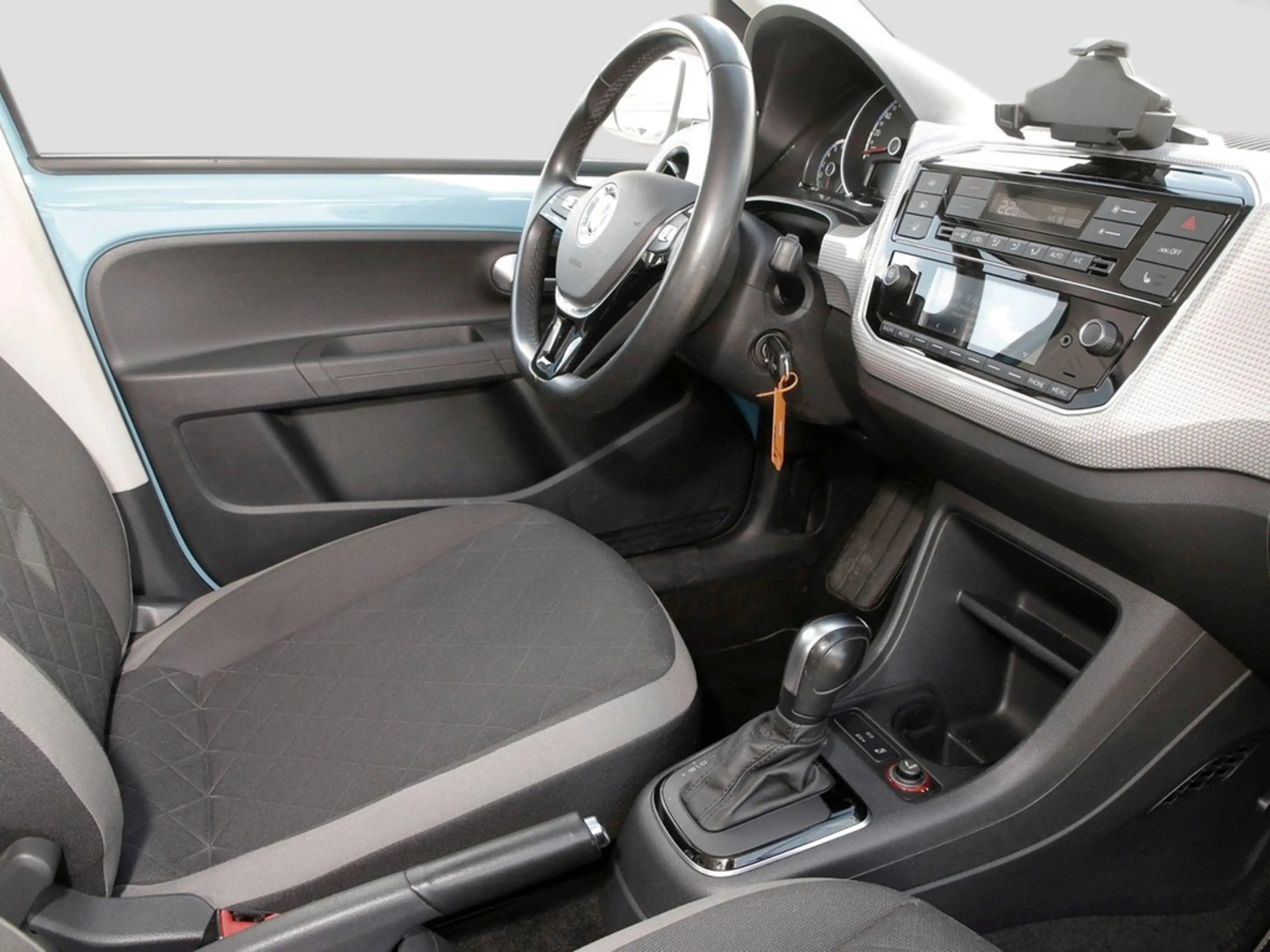 Volkswagen e-up! Max 15" Sitzheizung Rückfahrkamera DAB — photo 9