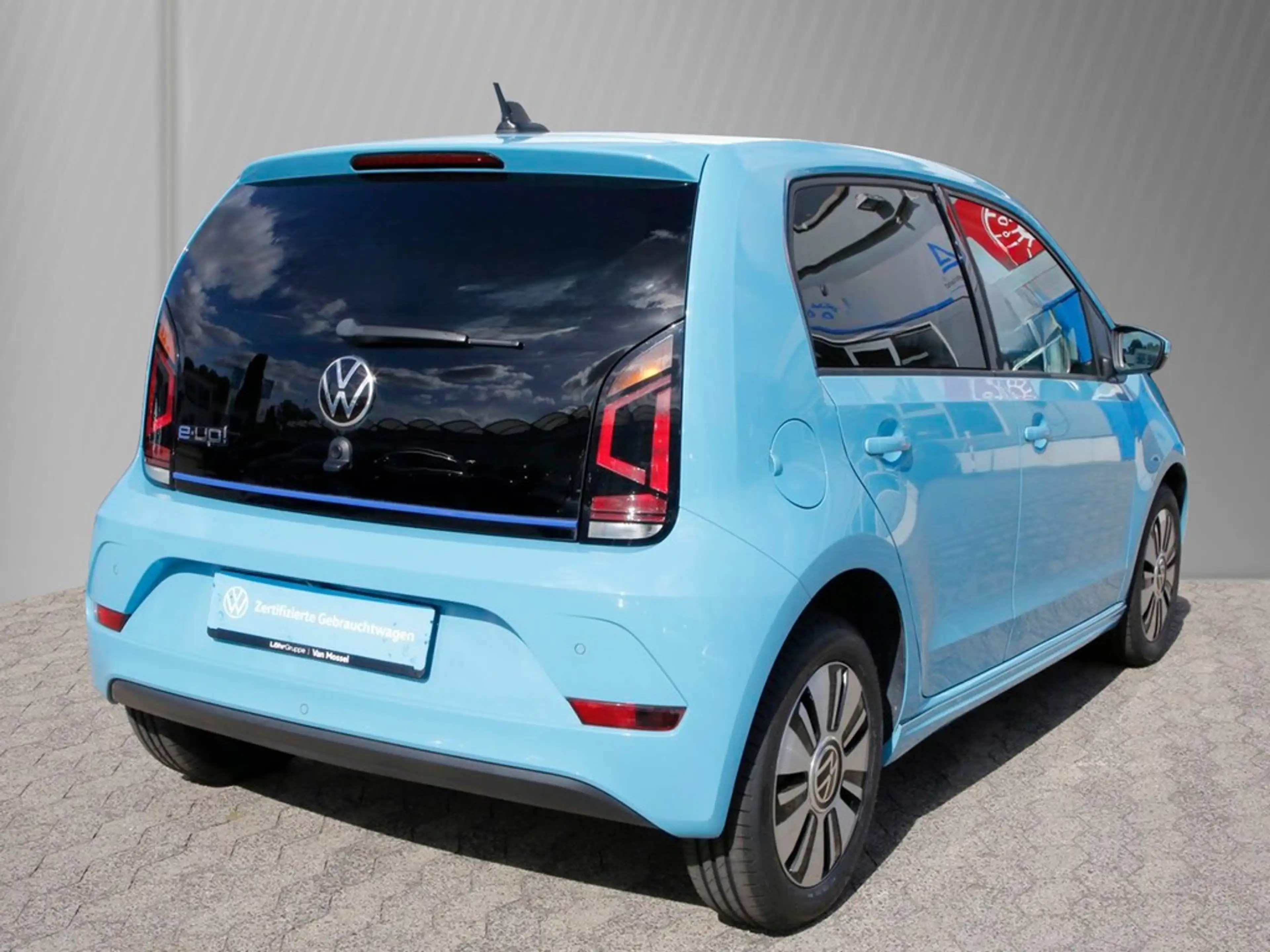 Volkswagen e-up! Max 15" Sitzheizung Rückfahrkamera DAB — photo 4
