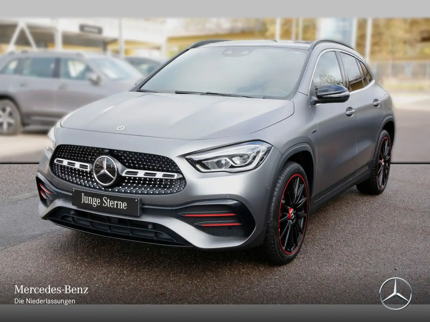 Mercedes-Benz GLA 250 e AMG+PANO+LED+KAMERA+8G Grau - 2