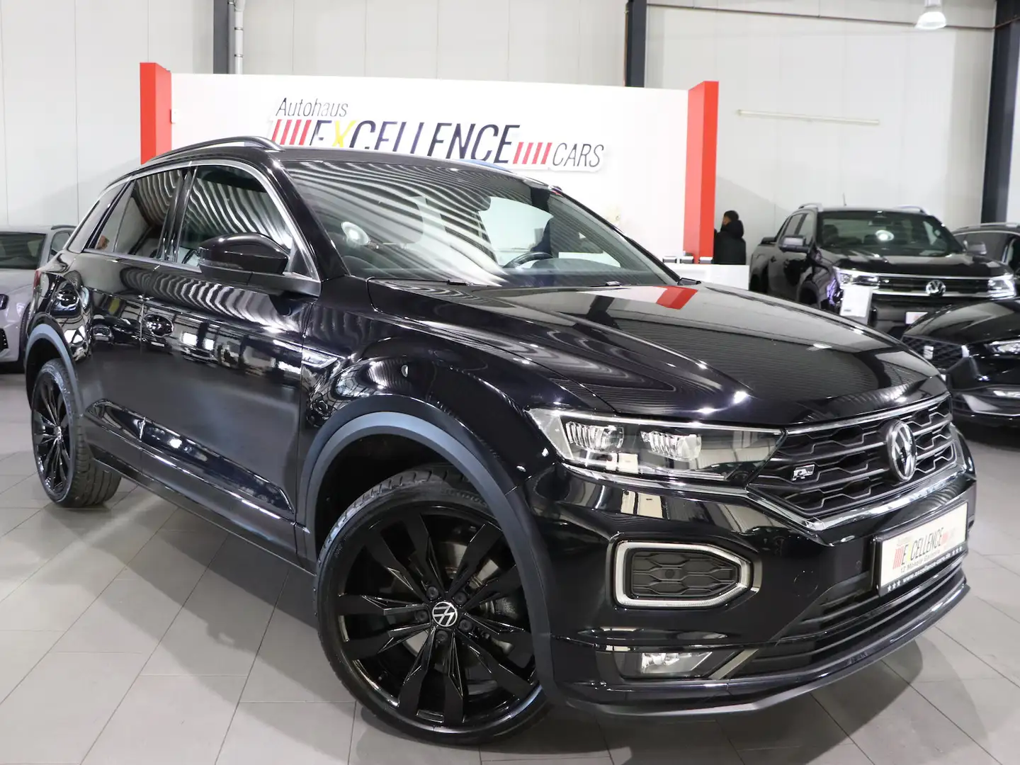 Volkswagen T-Roc 2.0 TSI DSG 4M IQ HIGHLINE R-LINE SPORT Schwarz - 2
