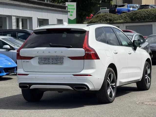 Volvo XC60 view 5