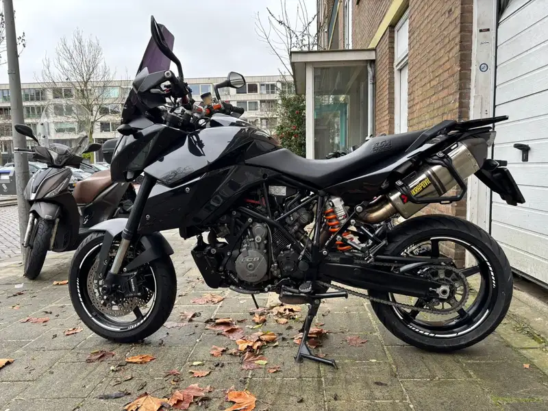 KTM 990 Supermoto - foto 5