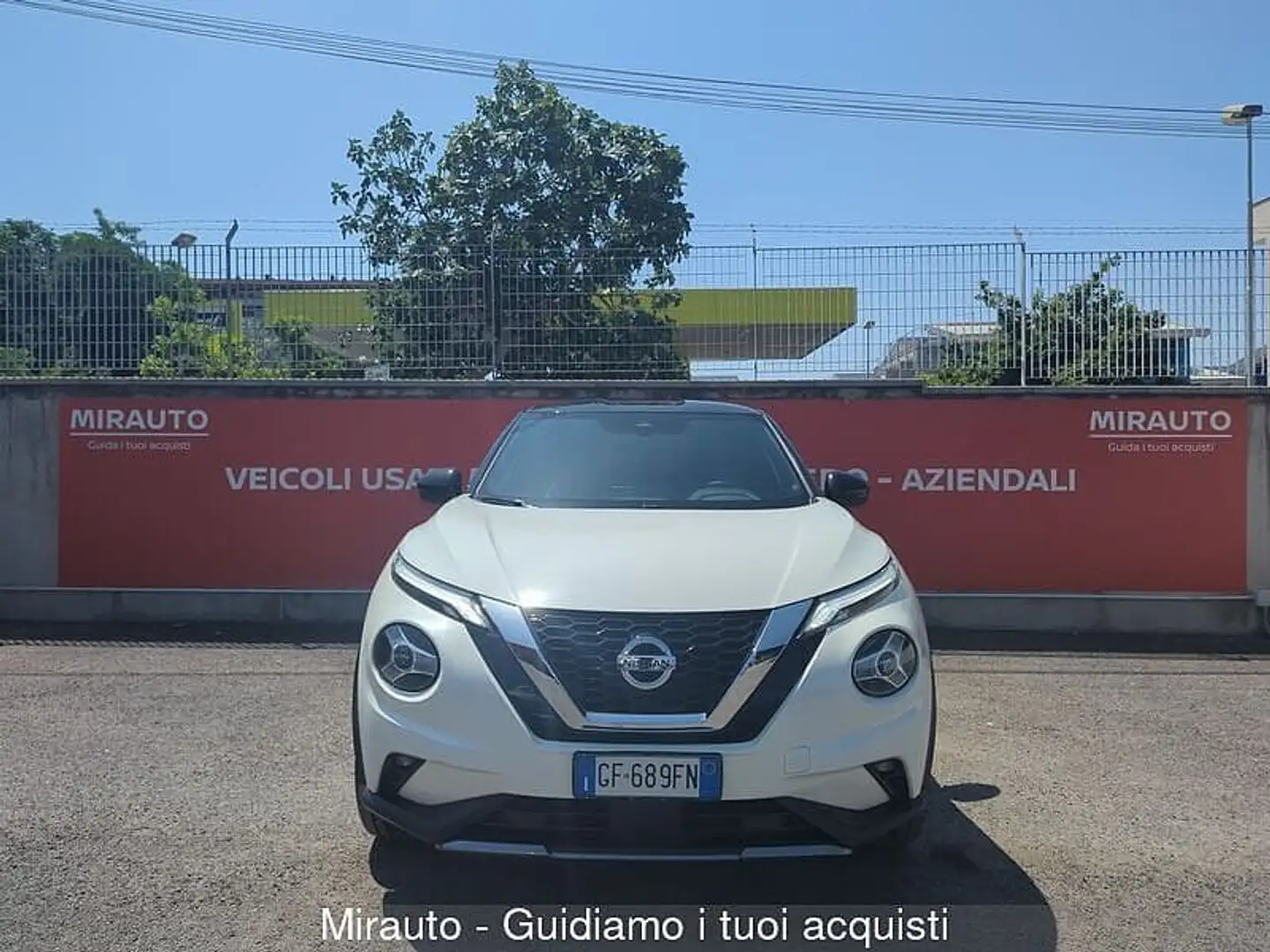 Nissan Juke 2ª serie Juke 1.0 DIG-T 114 CV N-Design Bianco - 2