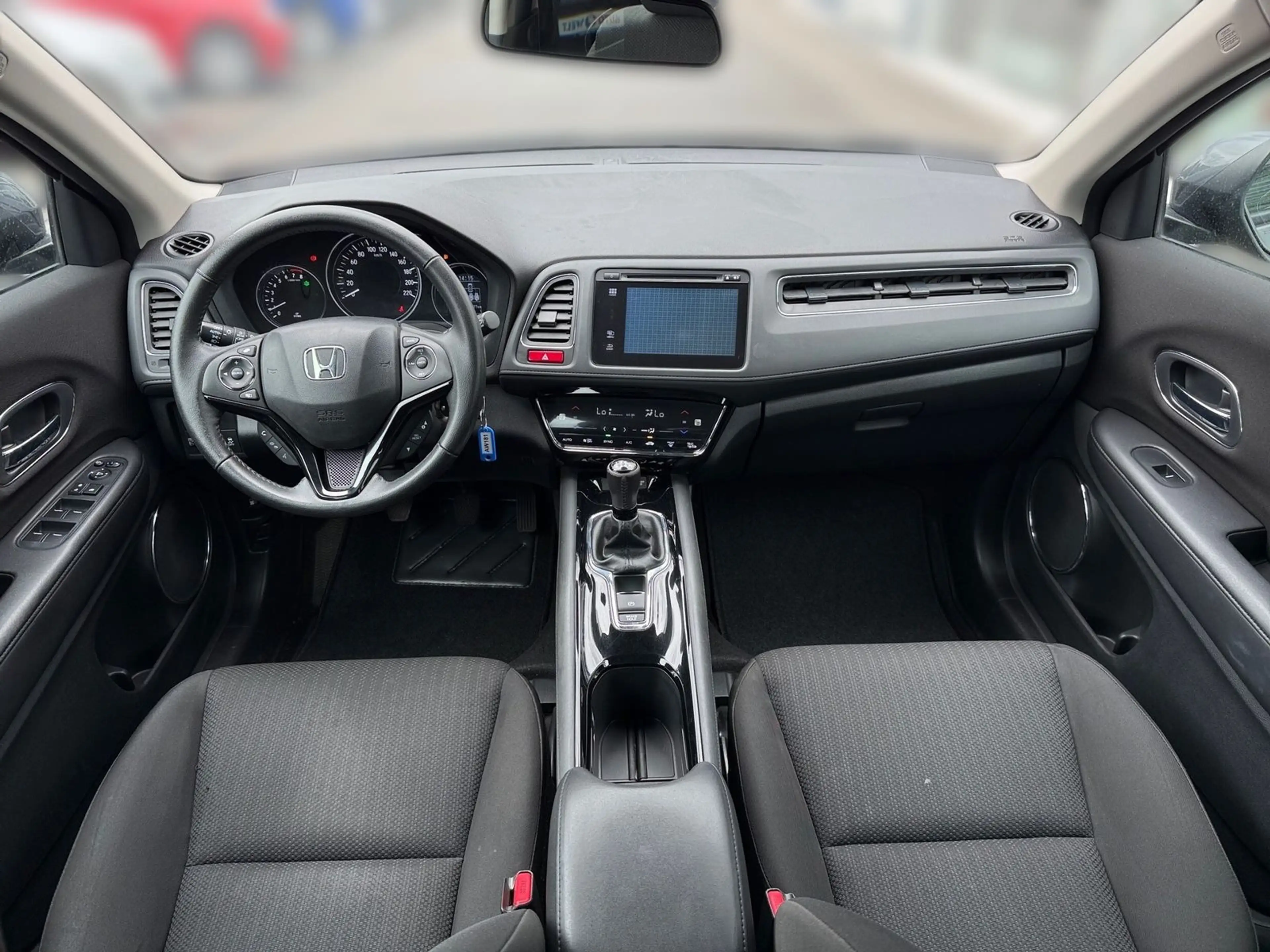 Honda HR-V 1.5 Comfort AHK Tempomat Sitzheizung PDC — photo 12
