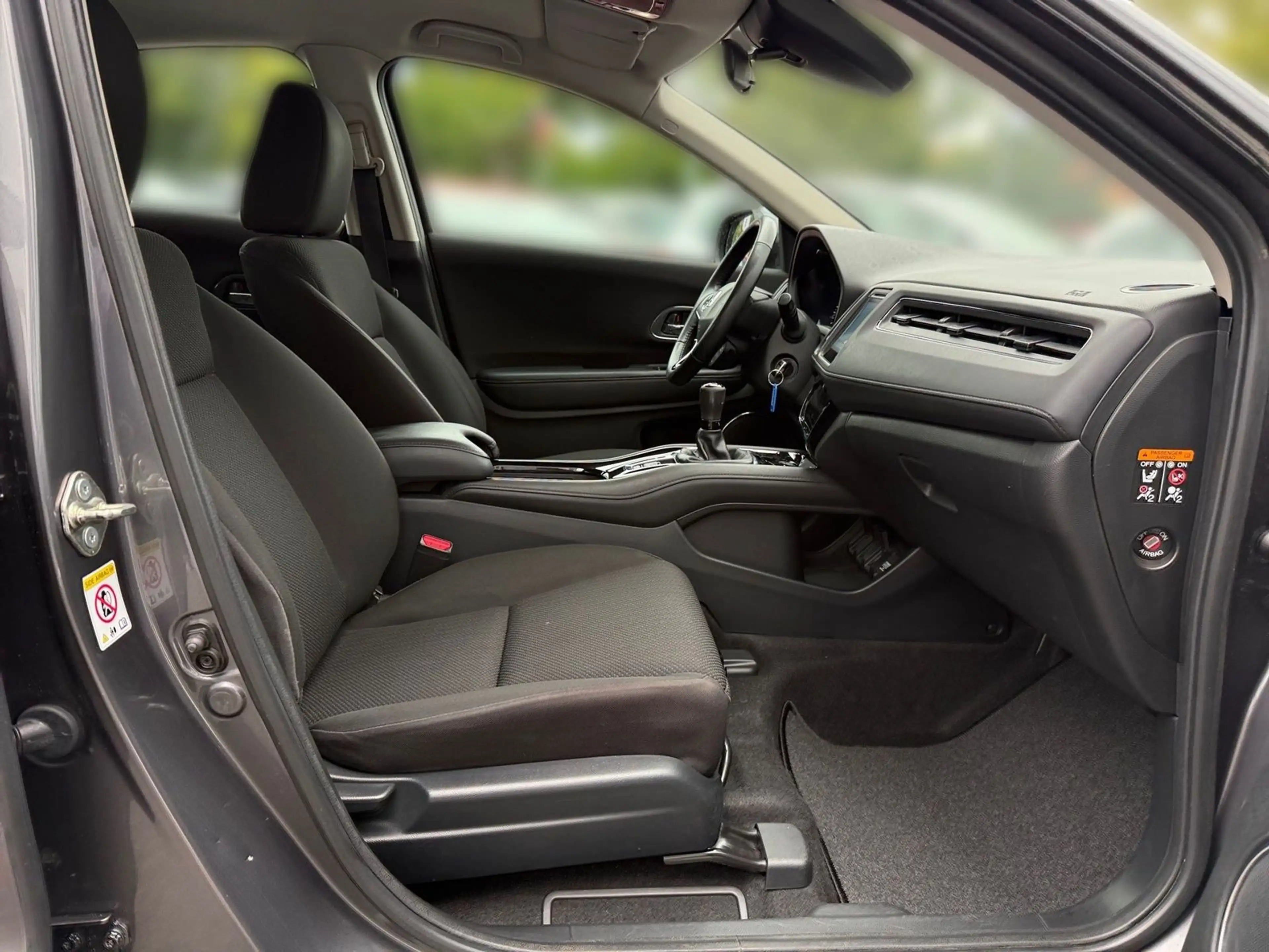 Honda HR-V 1.5 Comfort AHK Tempomat Sitzheizung PDC — photo 15