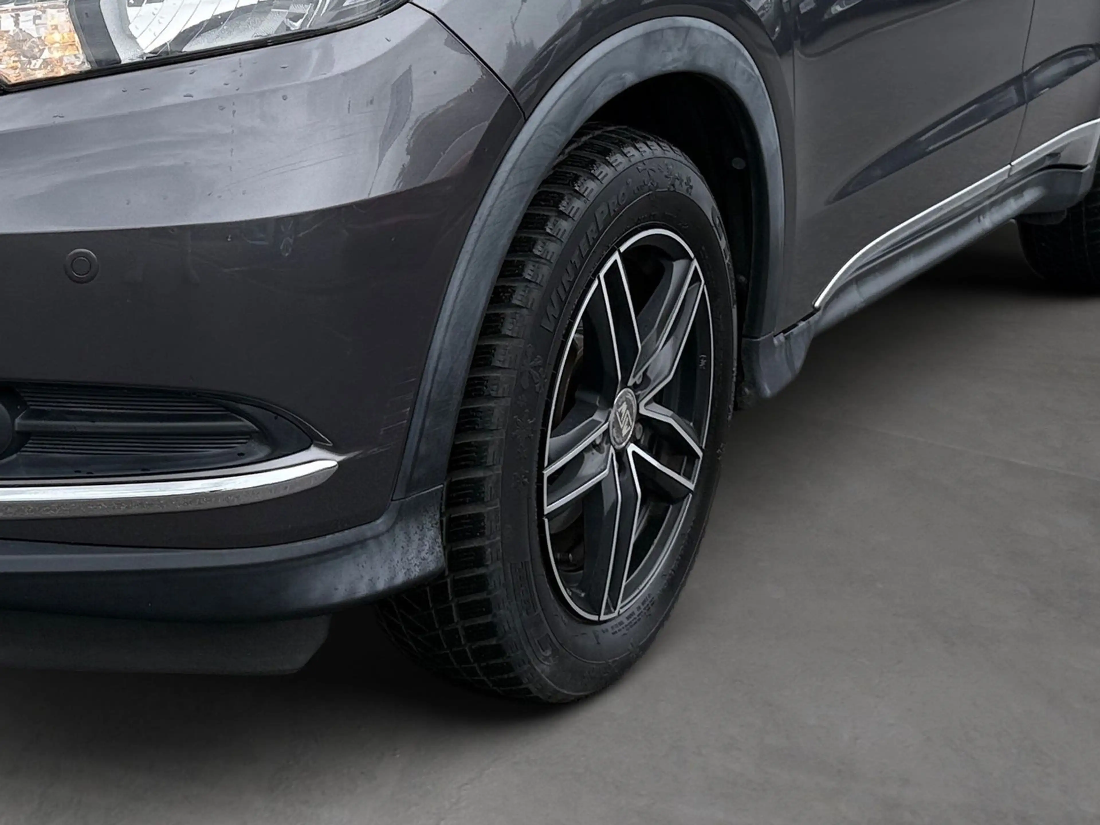 Honda HR-V 1.5 Comfort AHK Tempomat Sitzheizung PDC — photo 8