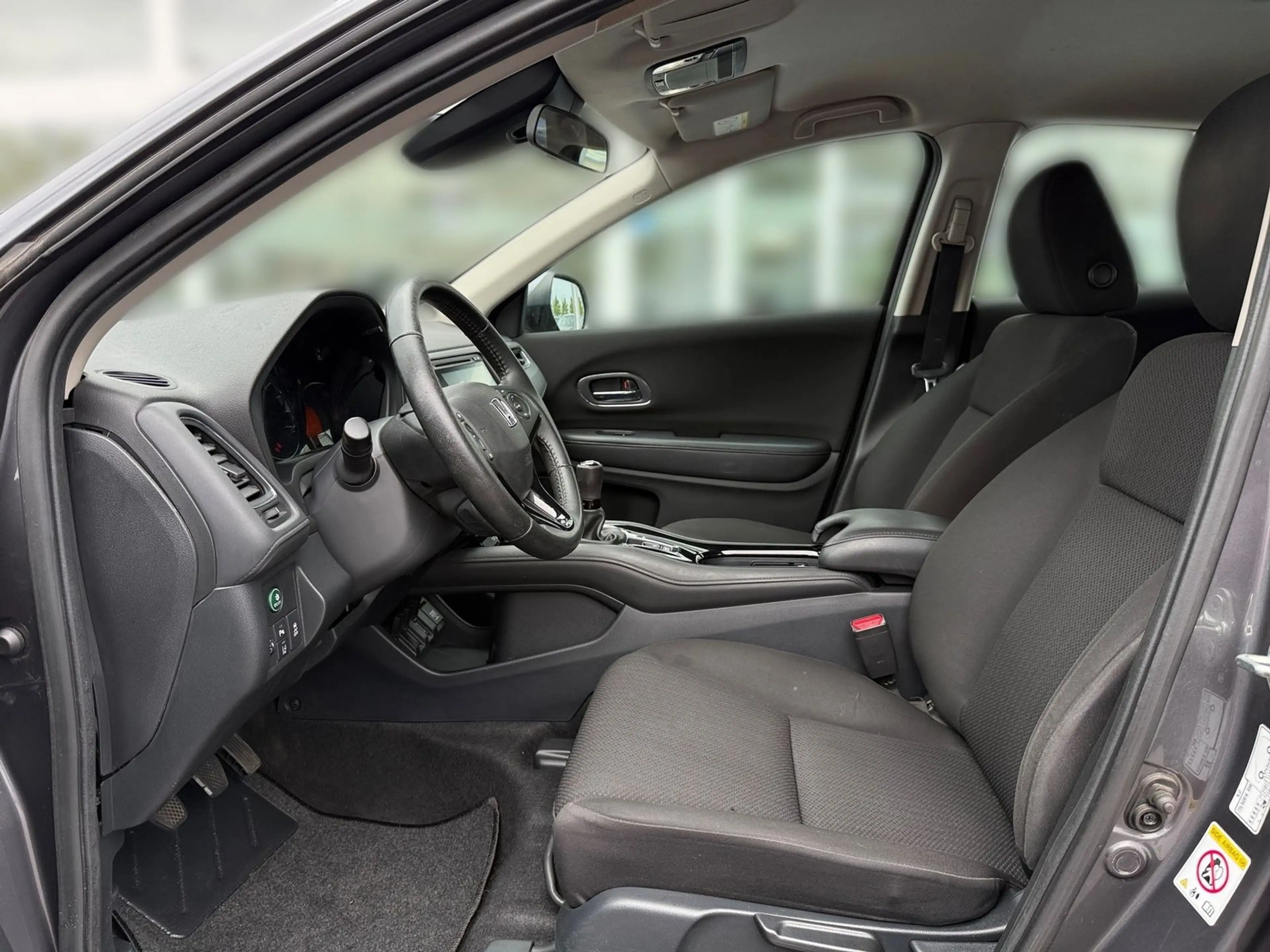 Honda HR-V 1.5 Comfort AHK Tempomat Sitzheizung PDC — photo 10