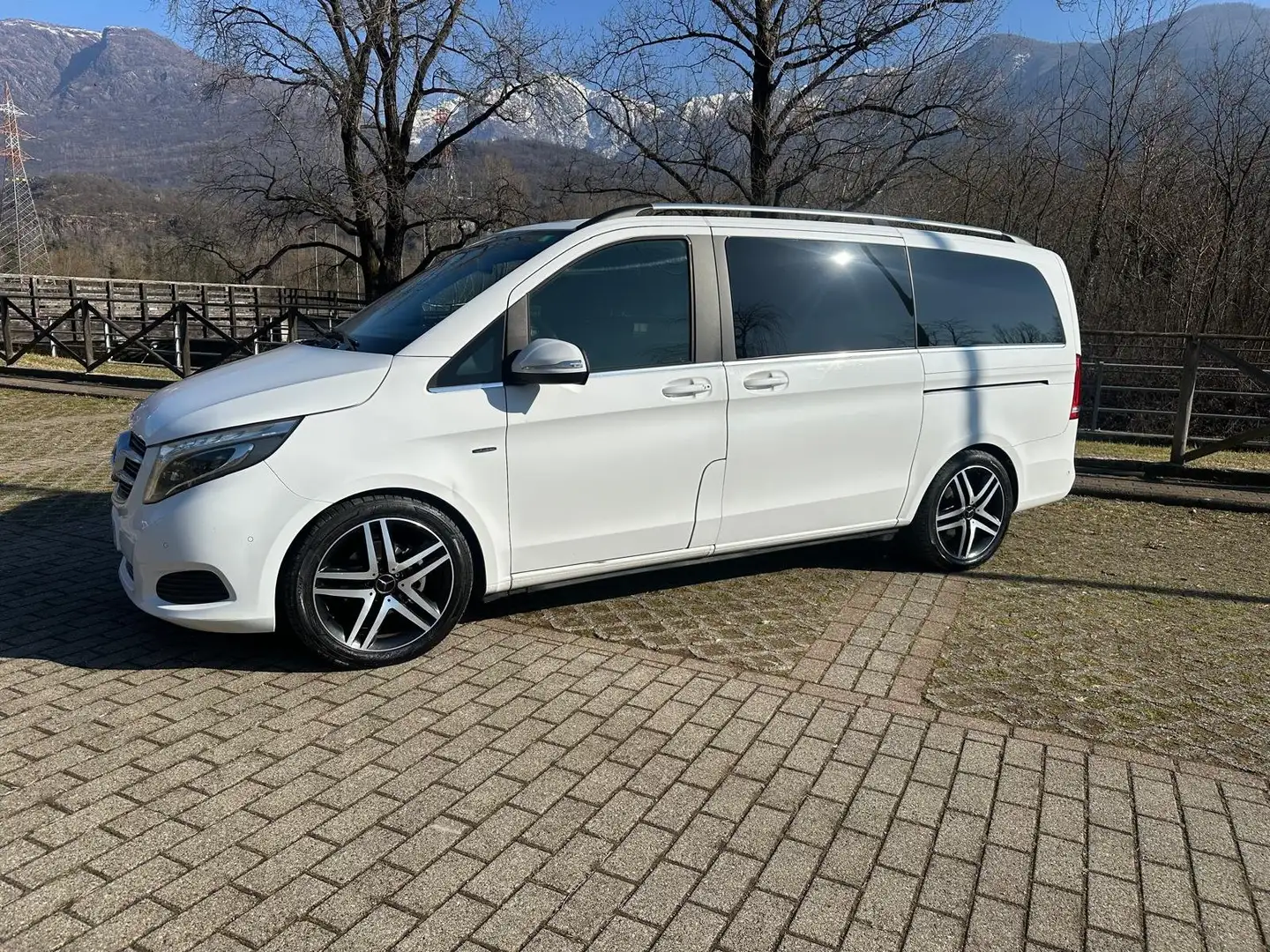 Mercedes-Benz V 220 CLASSE V  Motore rifatto a 250.000km Bianco - 1
