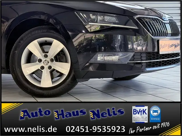 Skoda Superb view 2