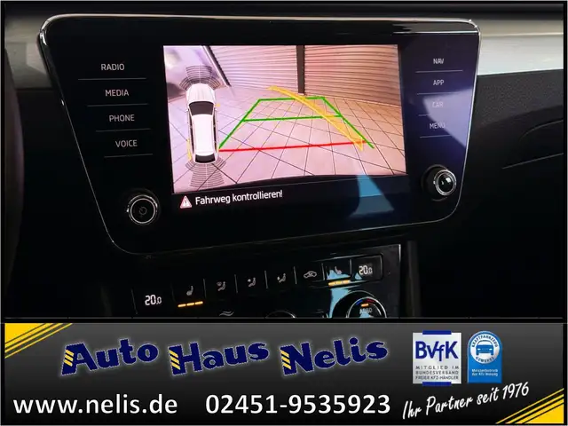 Skoda Superb view 14