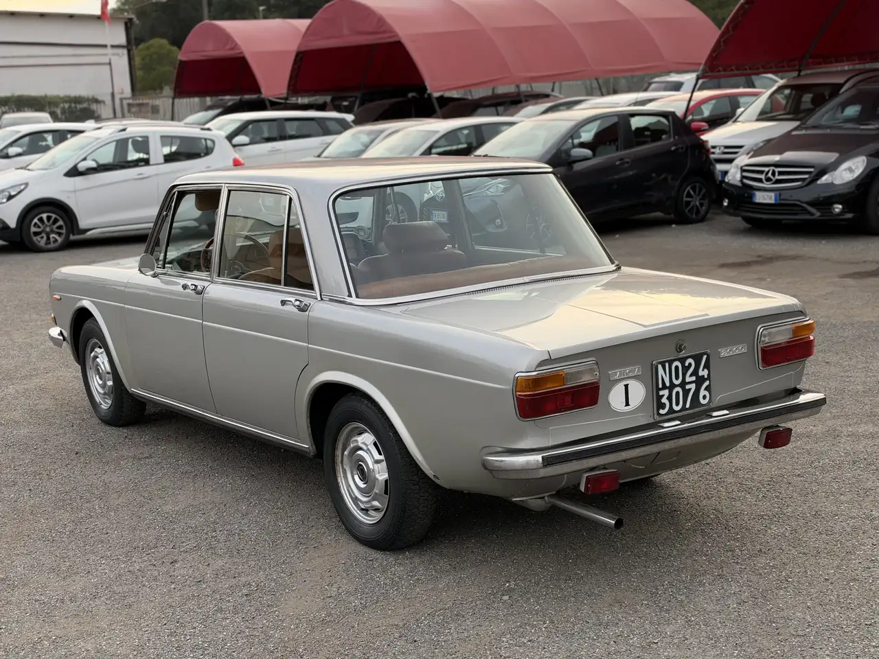 Lancia Flavia 2000, foto 4