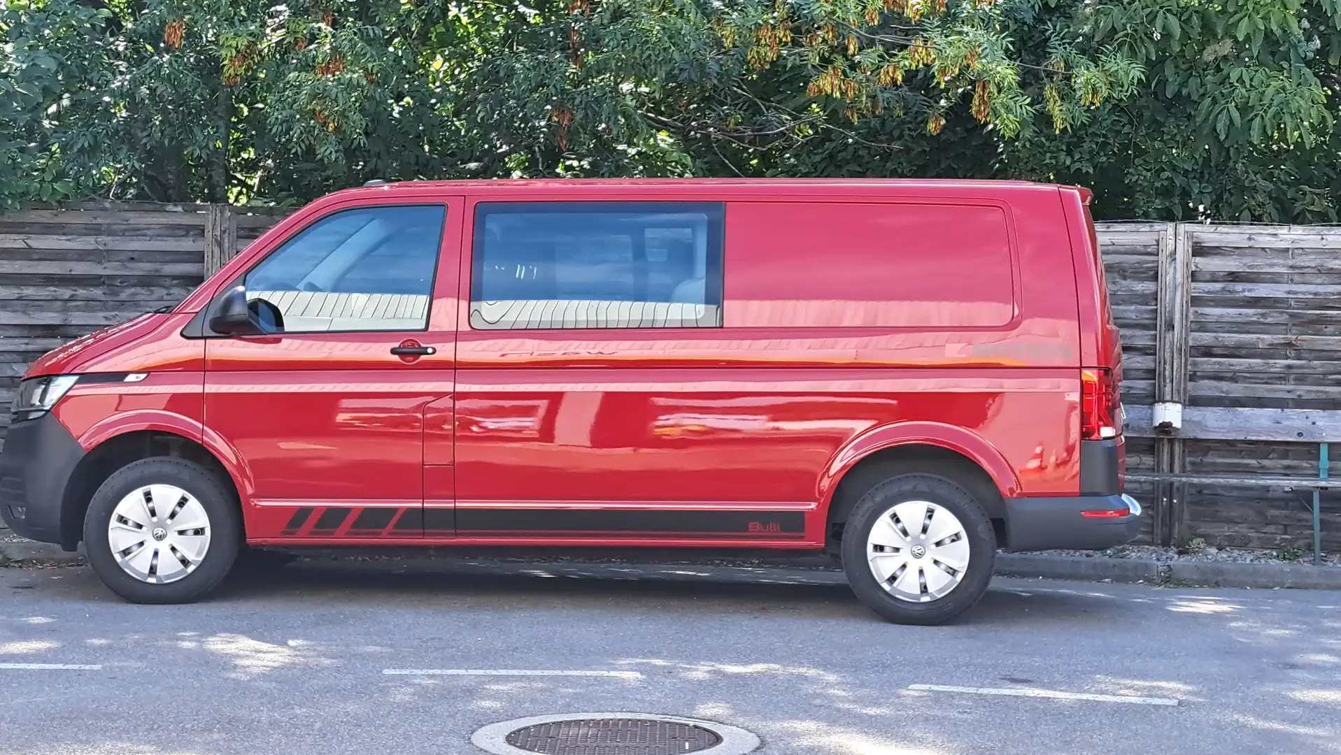 Volkswagen T6 Kombi Kombi LR 2,0 TDI 4Motion - 2