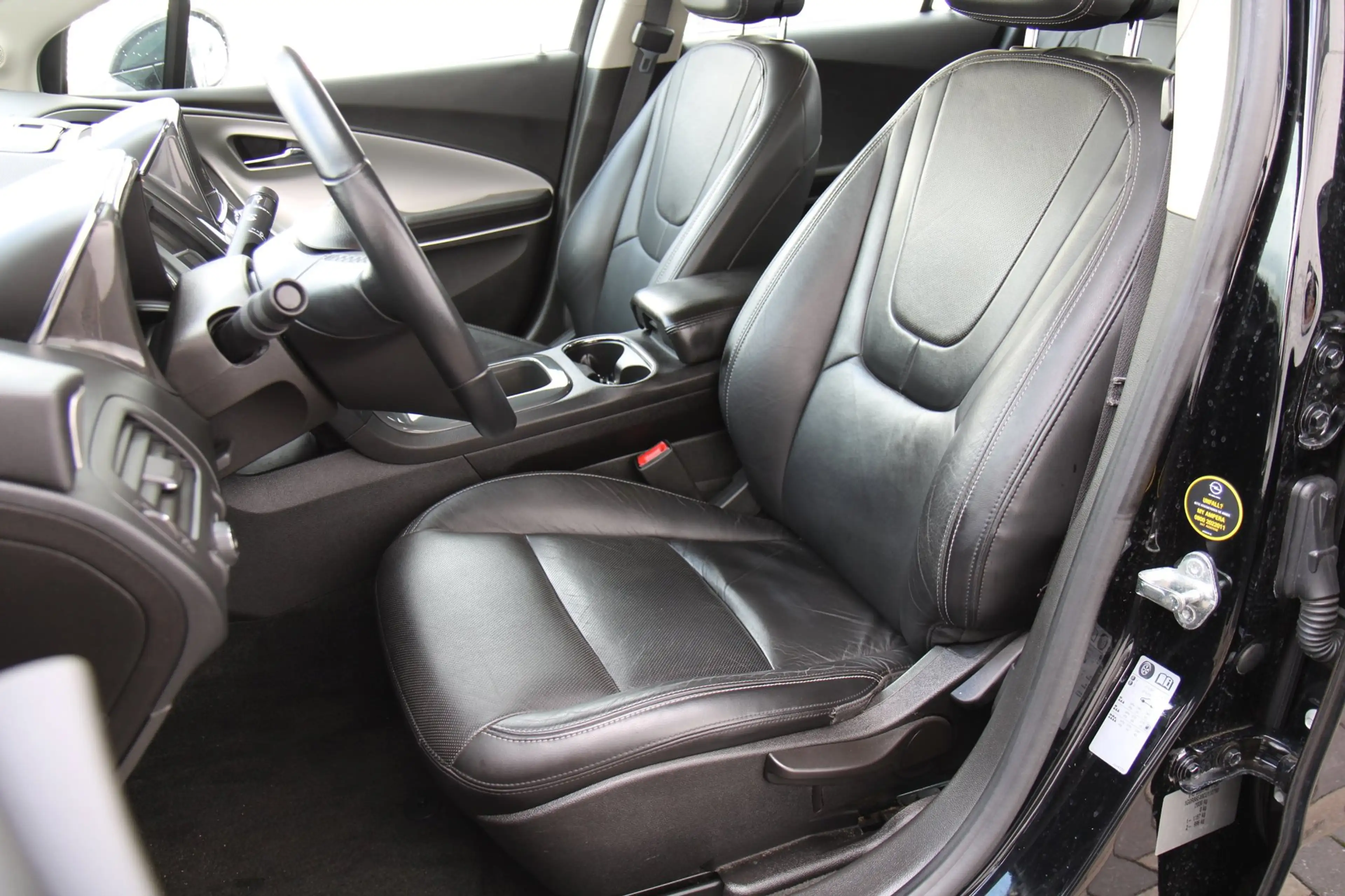 Opel Ampera 1.4 PHEV Navi Camera Cruise Leder Keyless !! — photo 9