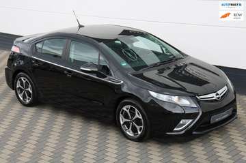 1.4 PHEV Navi Camera Cruise Leder Keyless !!