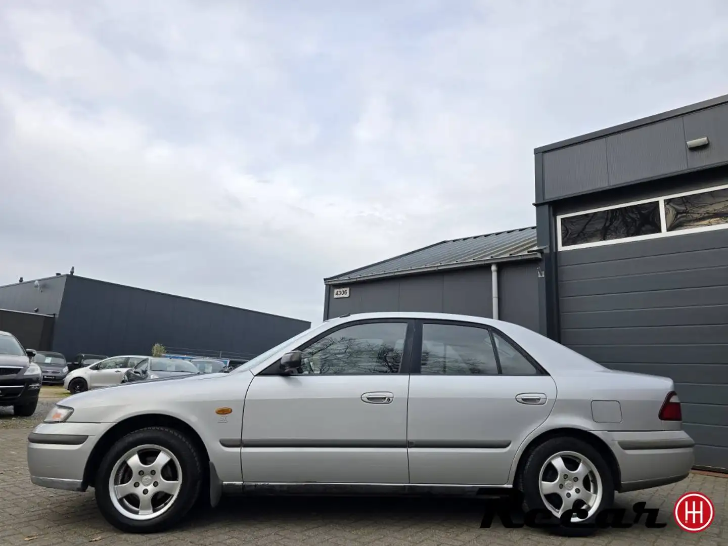 Mazda 626 1.8i LX/Apk09-04-2027/Airco/Rijd.Perfect! Grau - 2