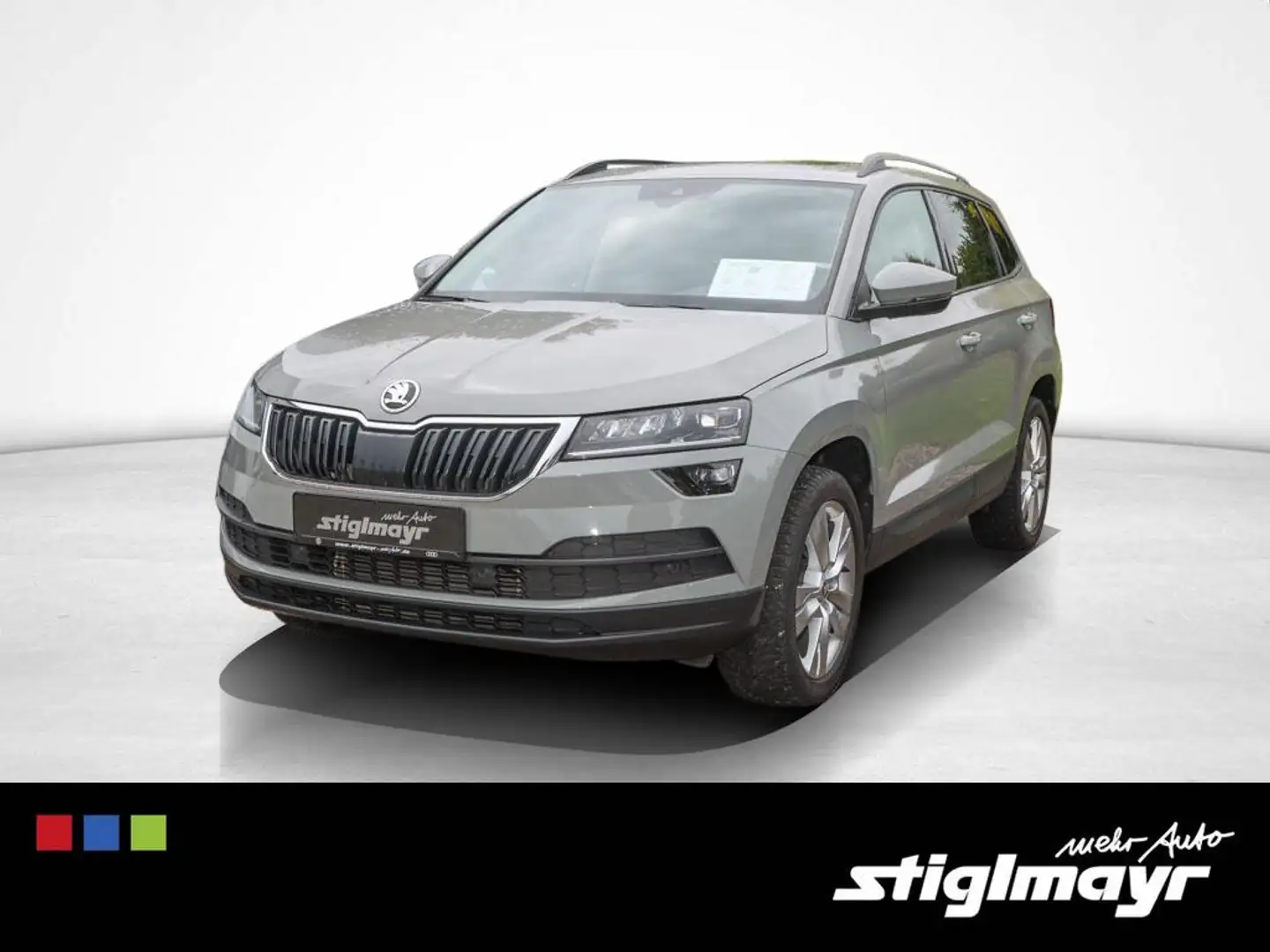 Skoda Karoq Style 1.5 TSI ACT 4x4 DSG +LED+NAVI+PANO Grau - 1