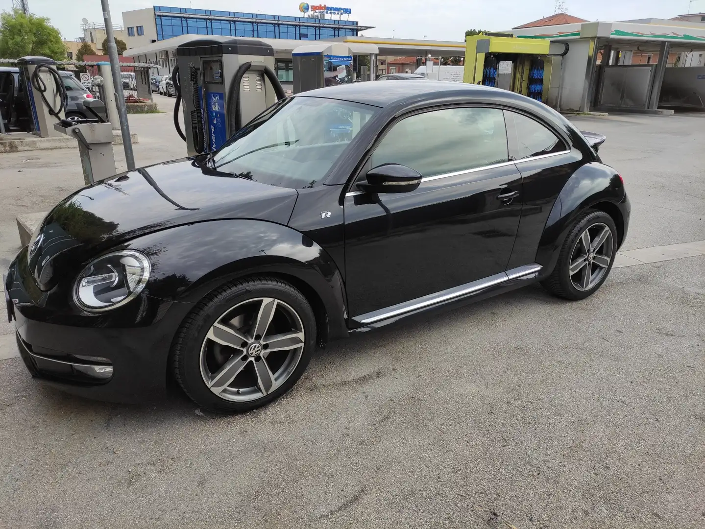 Volkswagen Maggiolino 2.0 tdi bm Design 110cv - 1